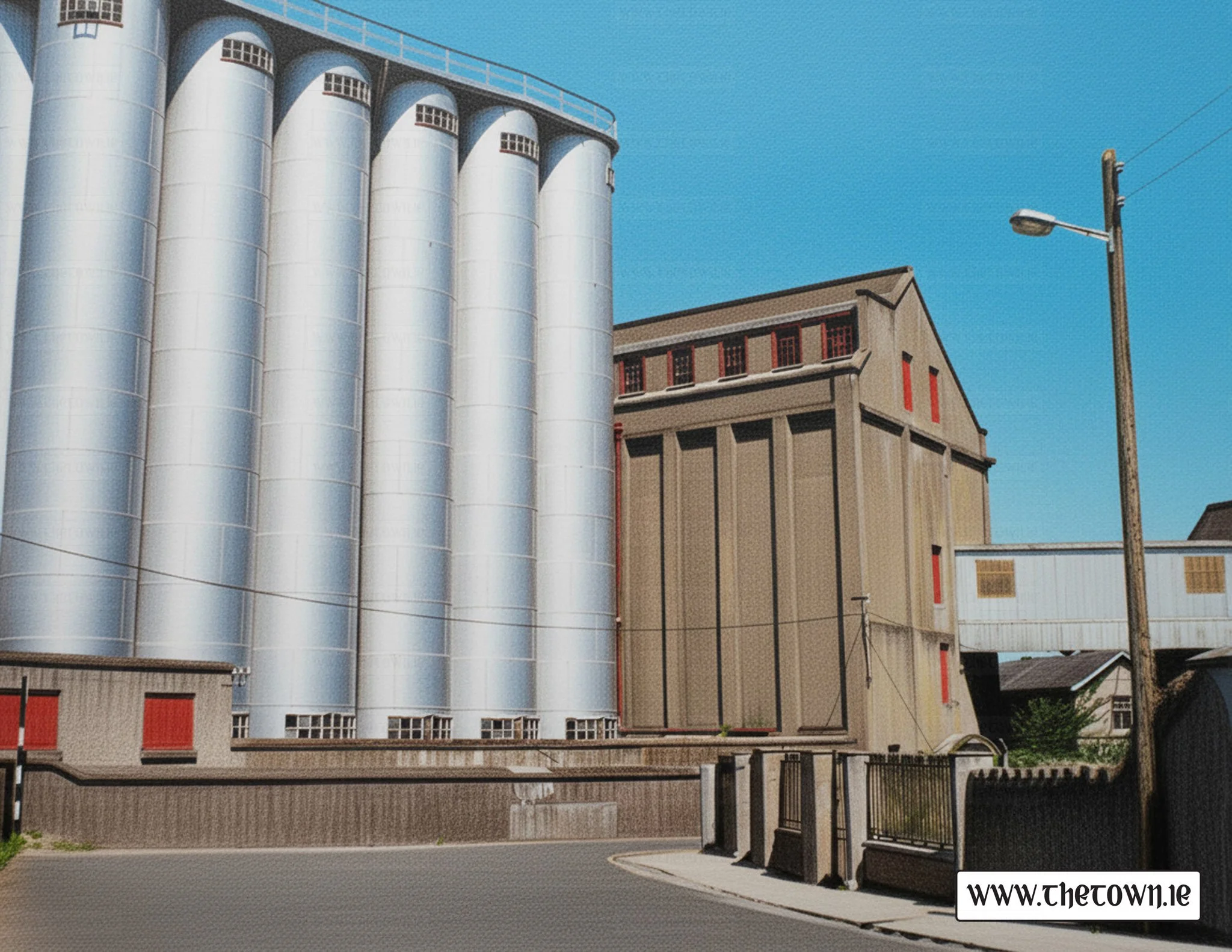 Odlums-mill-looking-towards-the-silos