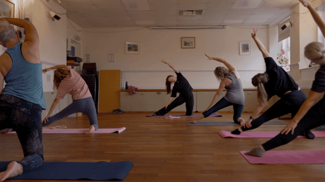 Short Documentary | Holly Tomlin – Dancer & Yoga Teacher