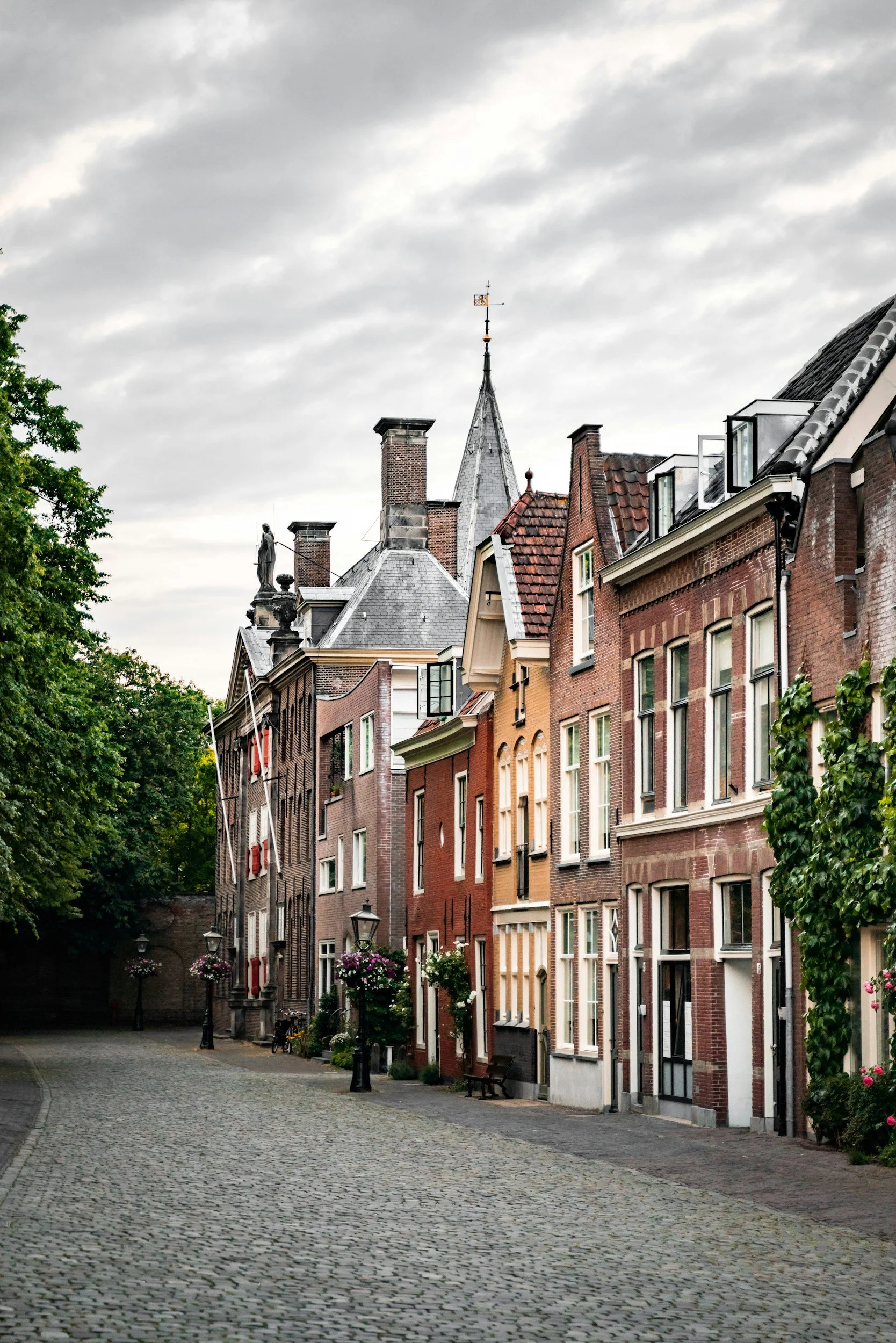 Geschiedenis van de kerk in Leiden
