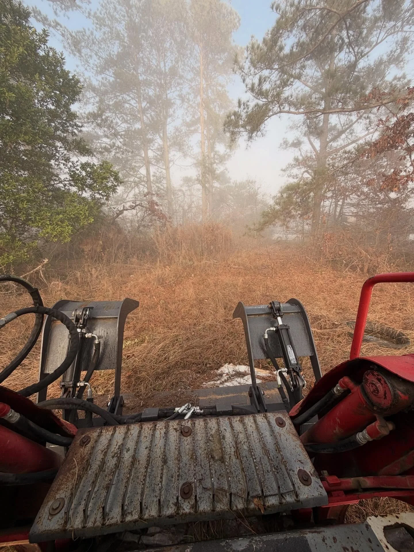 Small clearing job done for a customer today !!!! Customer wanted more space for trailers, so we made it happen. Get in touch for all clearing and grading needs !!! FREE ESTIMATES !!!!