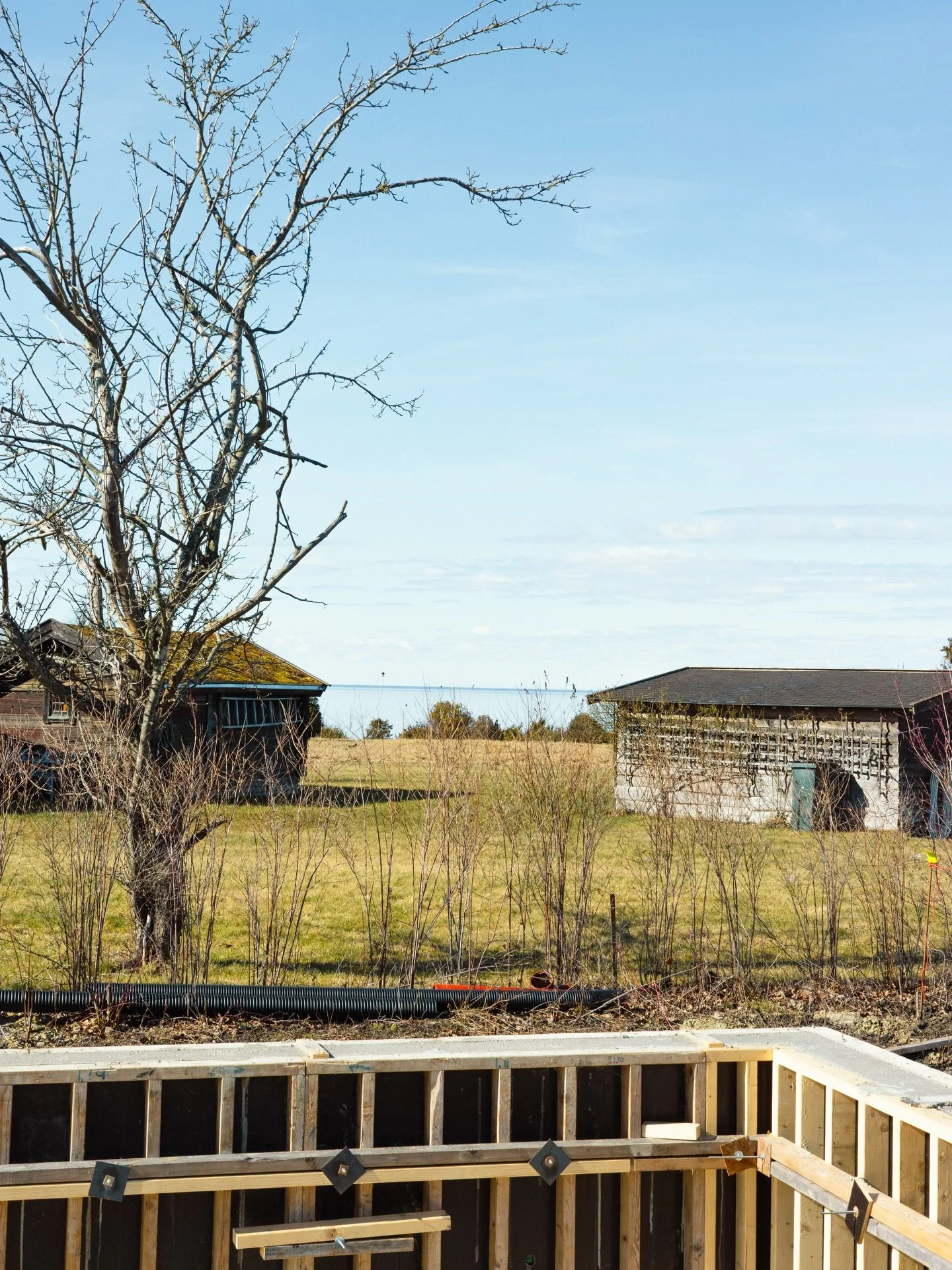 Utsikten fr&aring;n poolen 🙌🏻
#klinta #oland