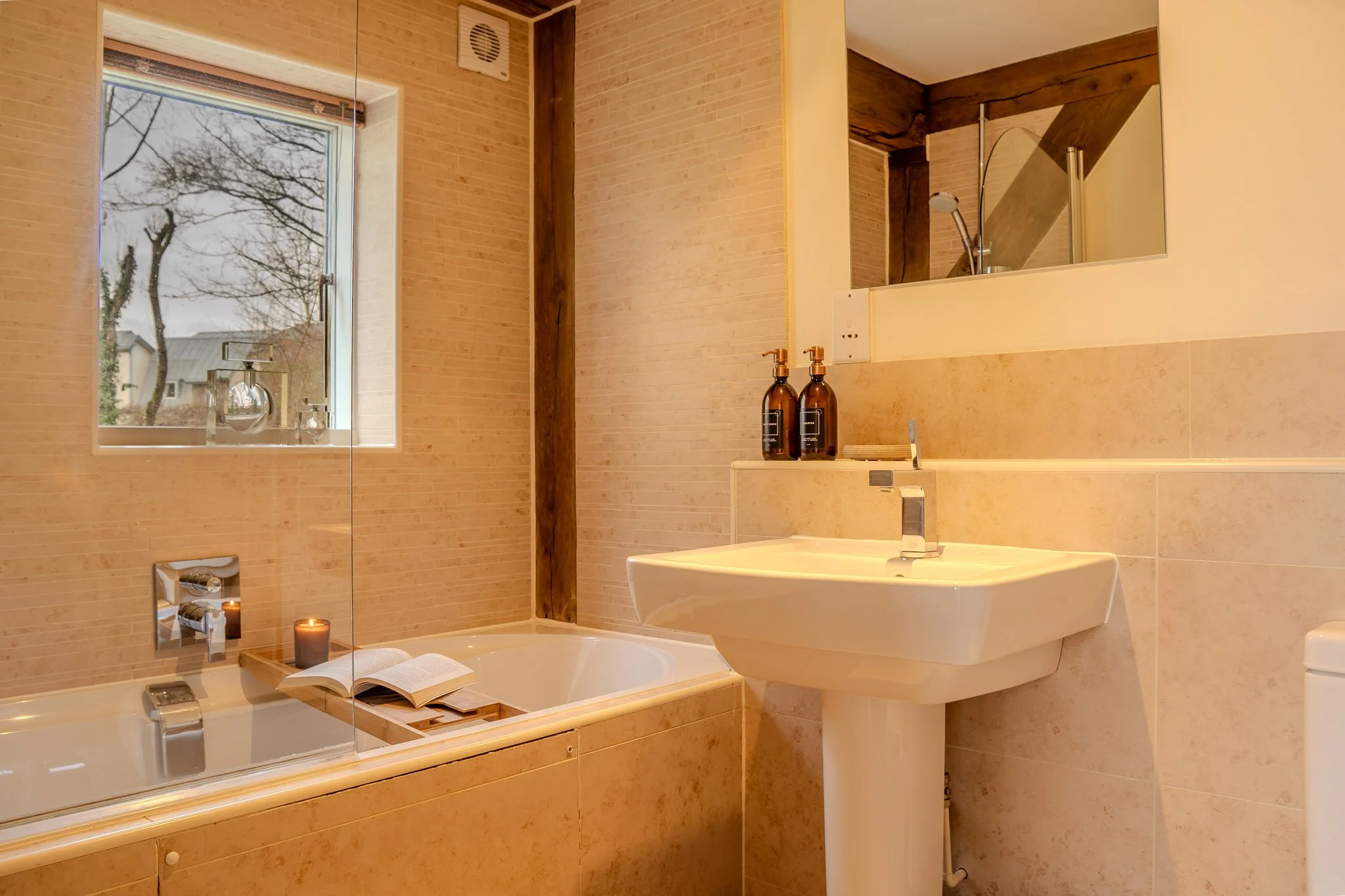 Otters Holt website-10.jpg