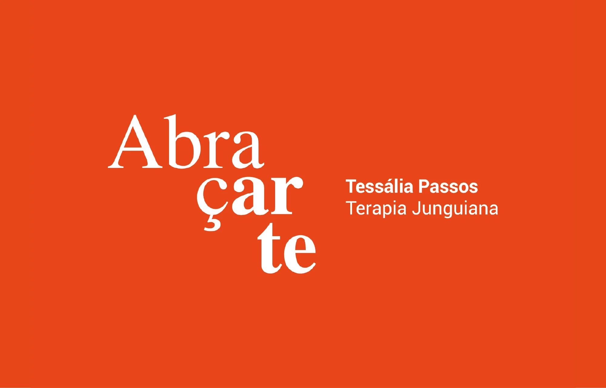 Capa do livro com fundo laranja, título 'Abraçar-te', autora Tessália Passos, e subtítulo 'Terapia Junguiana' em destaque.