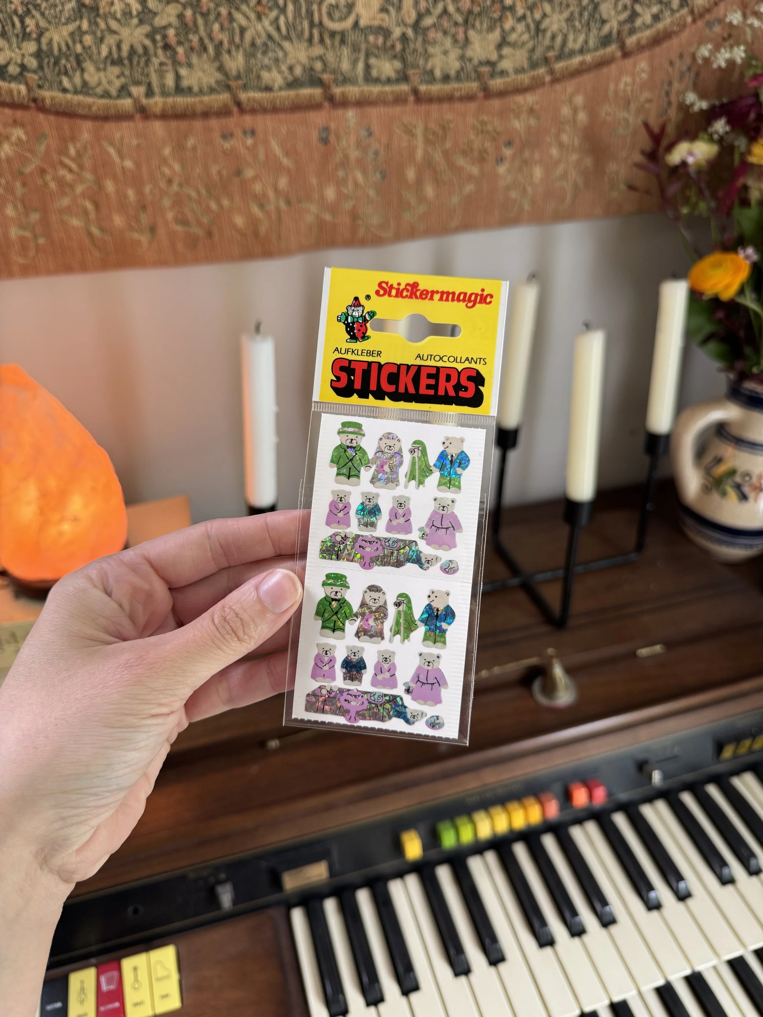 Stickers vintage - le mariage des oursons (luisant)