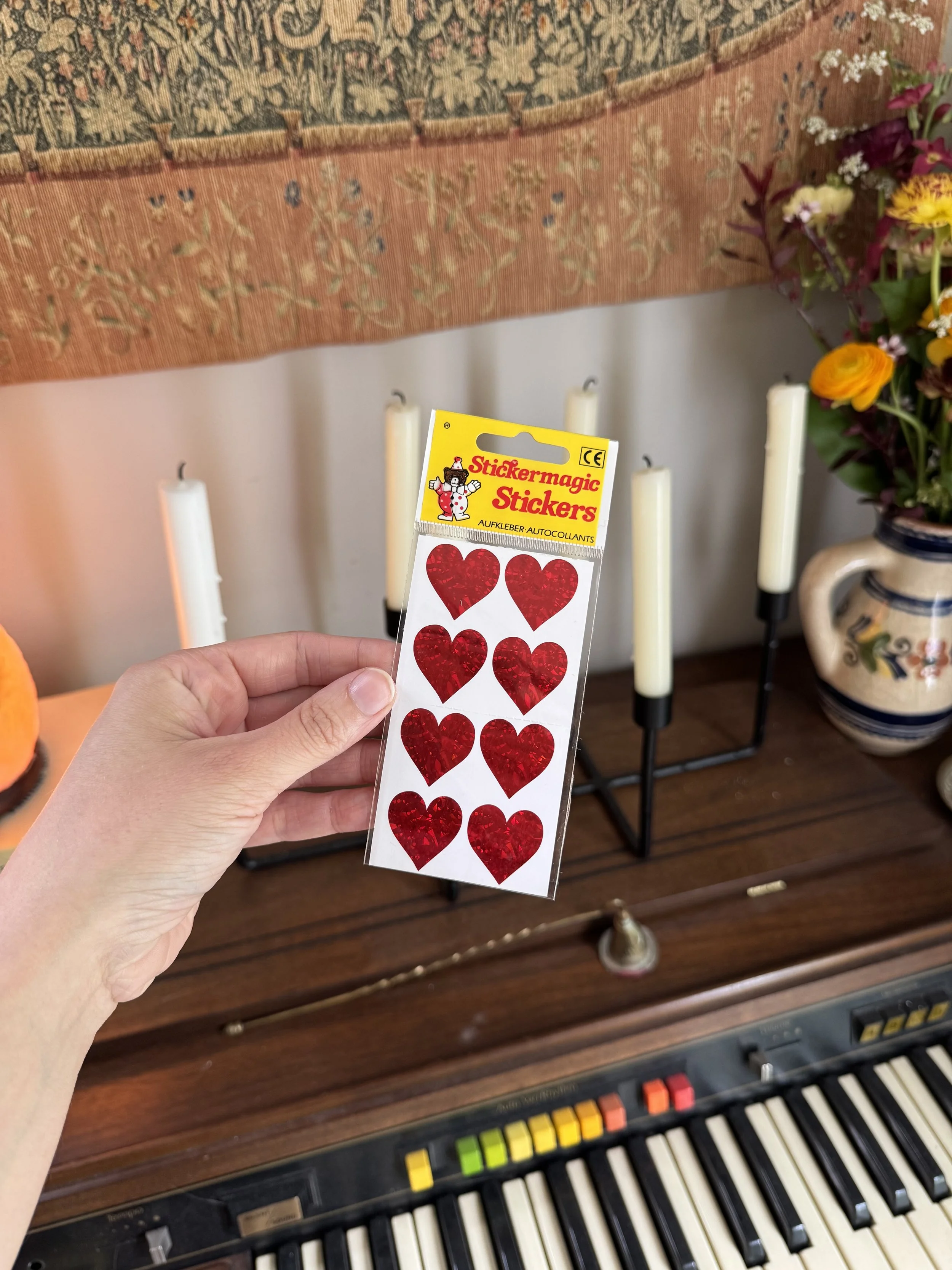 Stickers vintage - coeurs rouges (luisant)
