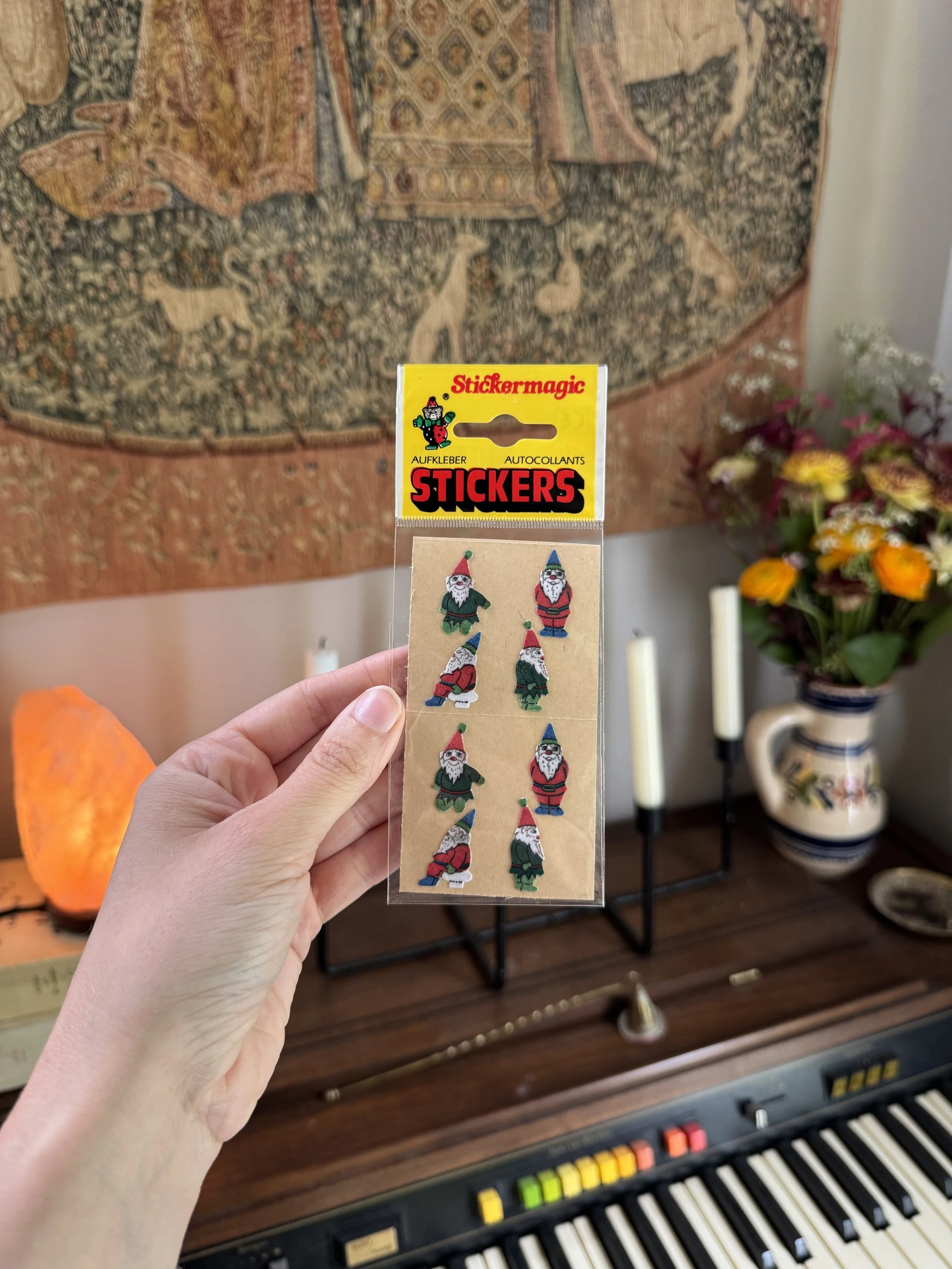 Stickers vintage - les gnomes de jardin (peluche)
