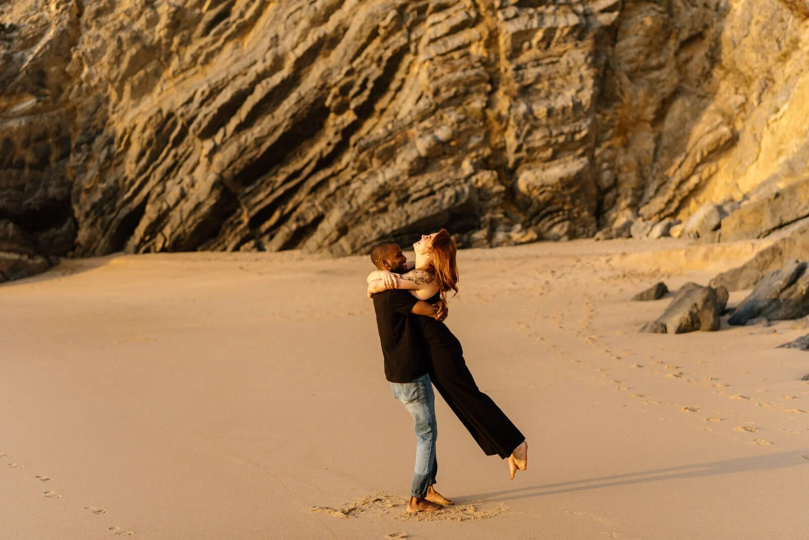 Adraga-Beach-Engagement-Photos-3.jpg
