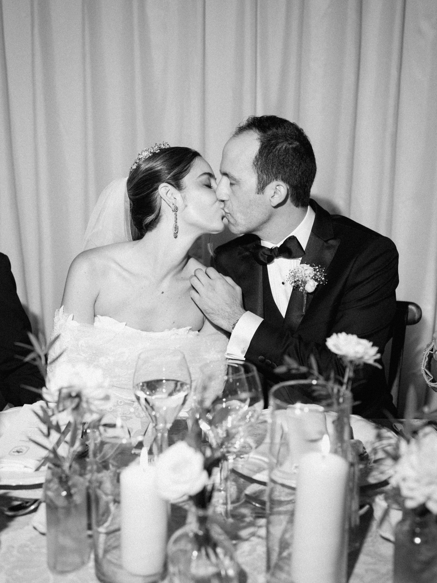 Laura + Mateo

An elegant wedding day (and a great party) in Estufa Fria, Lisbon

Venue: Estufa Fria
Catering: @casa.do.marques 
Flowers: @casa.do.marques 
Hair and makeup: @beautycall.makeup 
Bride&rsquo;s dress: @rosa_clara 
DJ: @dj_themus 
Videogr