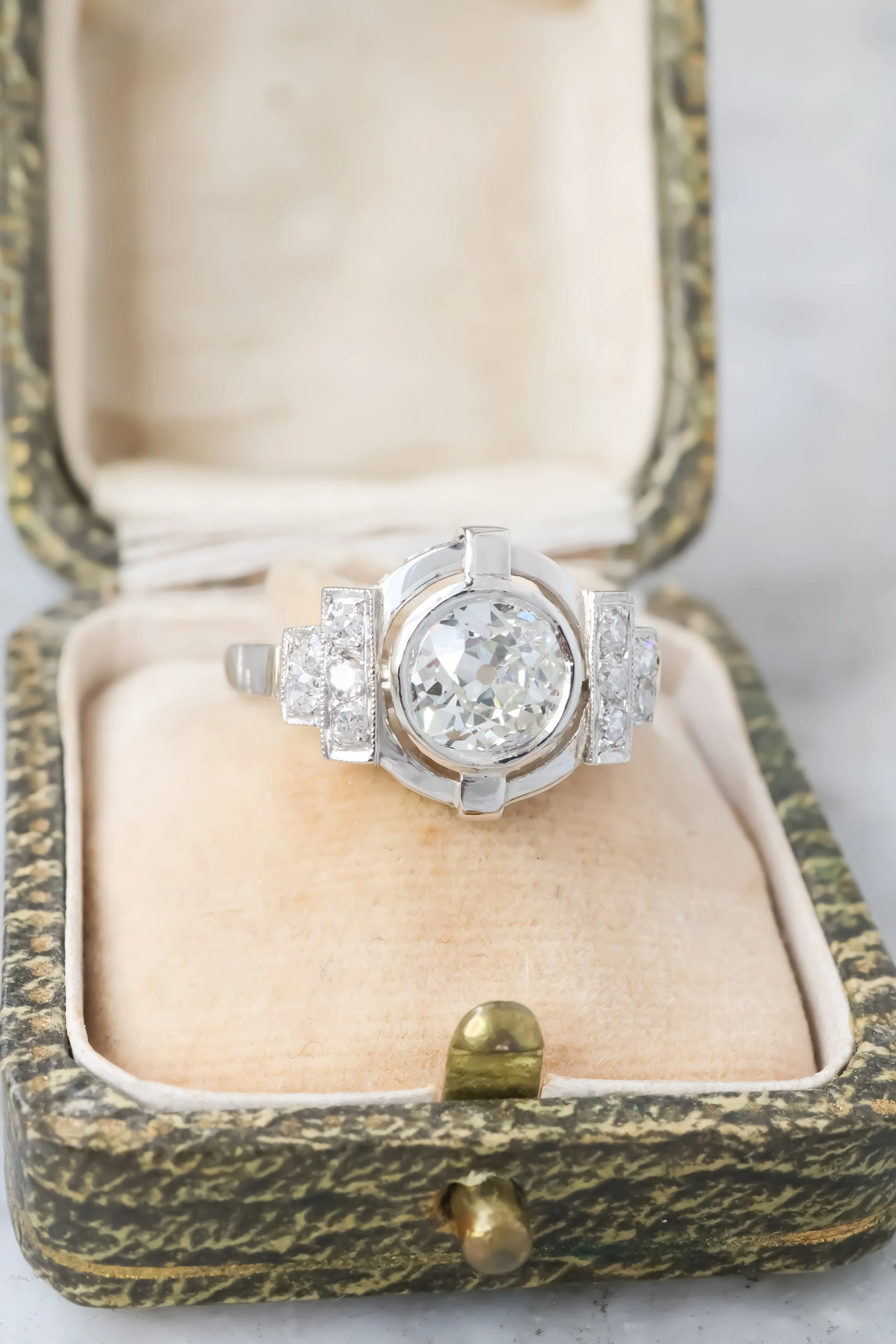 bague art deco diamants