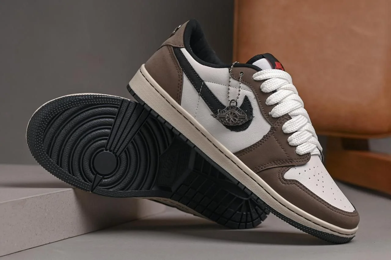 Nike Air Jordan V3 Low - Luxo