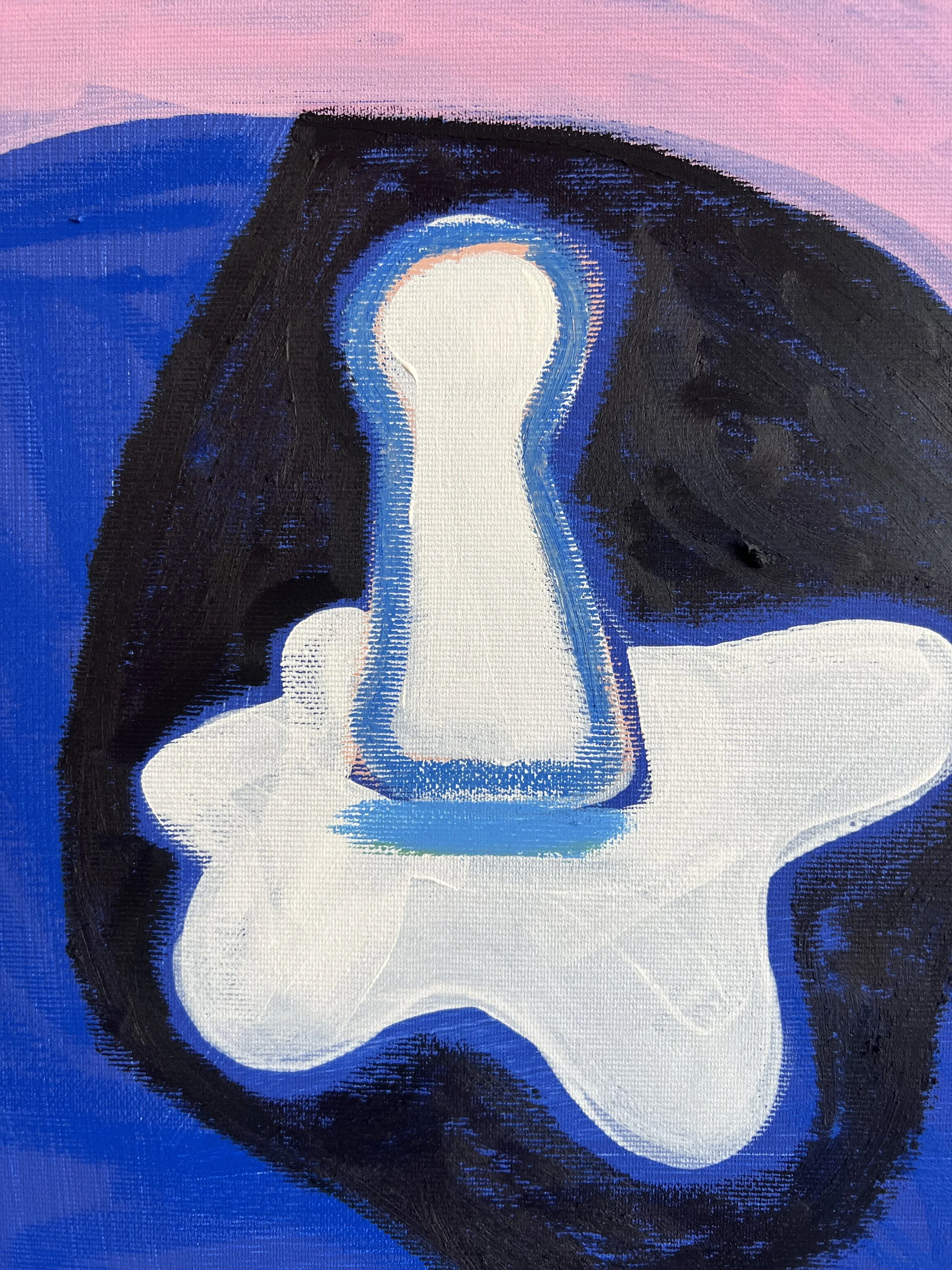 Abstraktes Gemälde mit einer weißen, sternförmigen Form in der Mitte, umgeben von dunklen und blauen Farbenschichten, mit einem pastellvioletten Hintergrund.