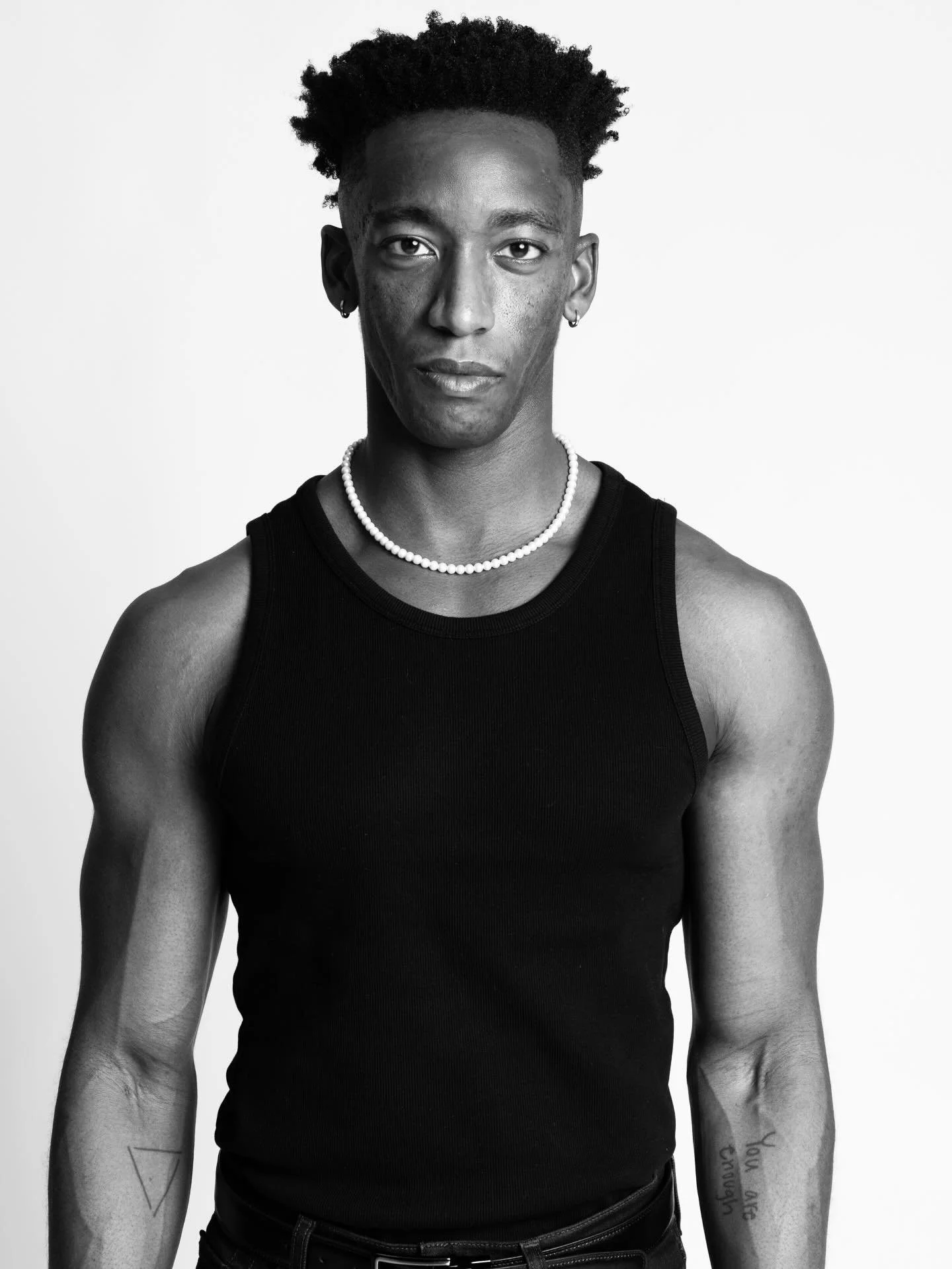 Joshua killing it on his very first shot that day. He brought his A Game!
.
.
.
#modelstatus #modelpose #maturemodel #dallasmodelingagency #muse