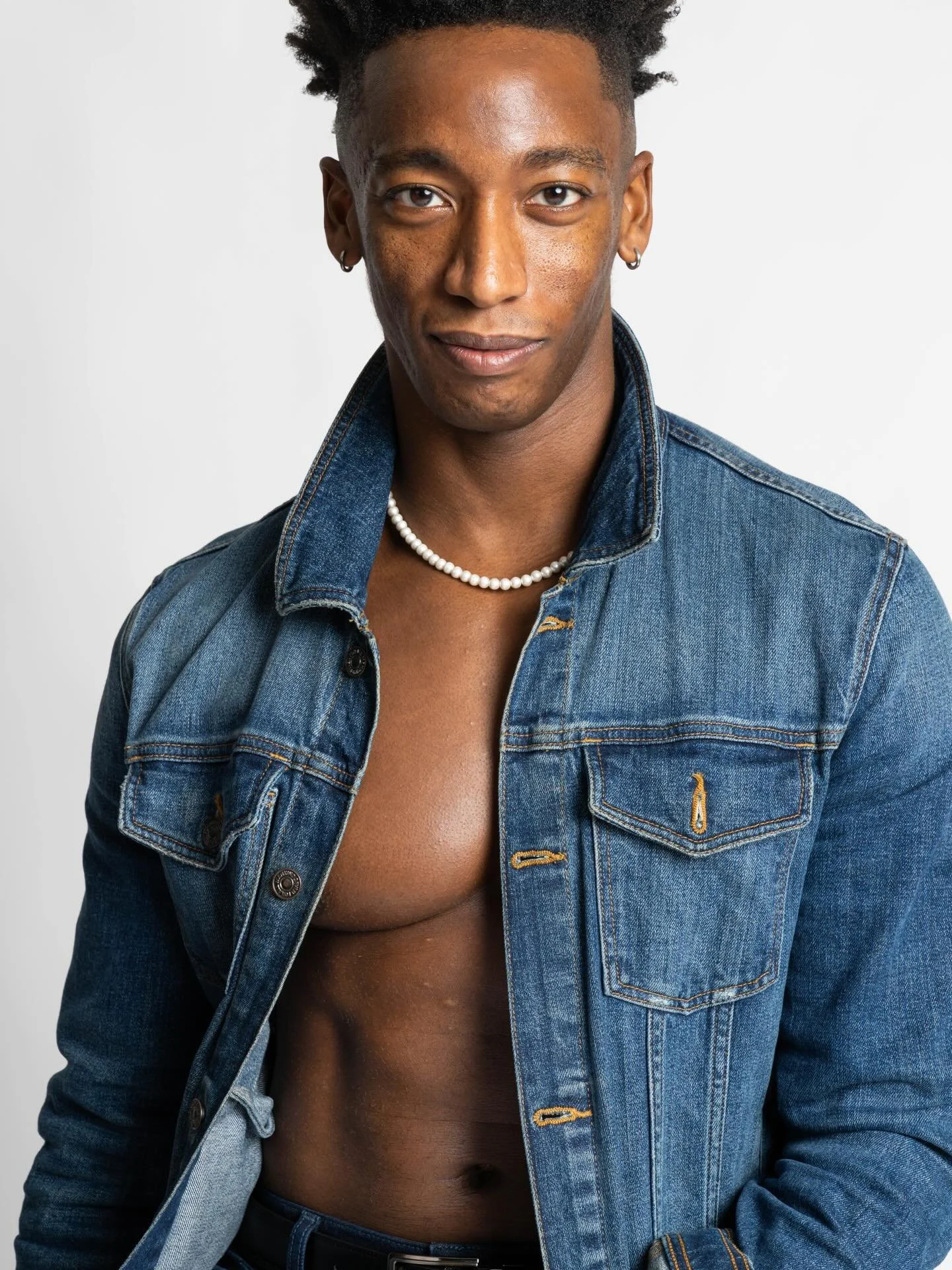 Let&rsquo;s Go Joshua!! Always nailing it. 
.
.
.
#maturemodel #dallasmodelingagency #compcardshoot #editorialmodel #commercialmodel