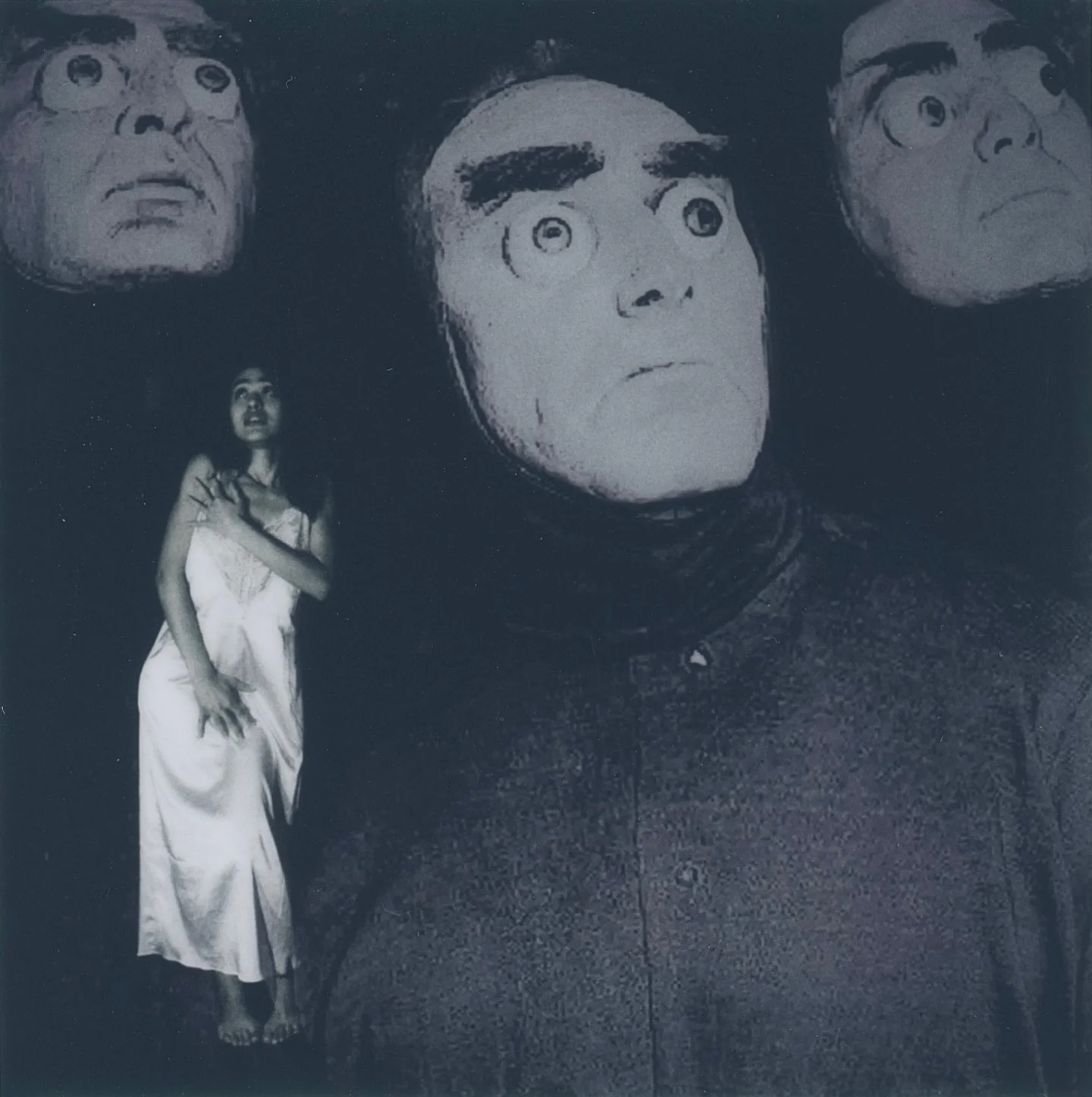 THE STARE 

Double exposure shot on Mamiya rb67 with instax square film @fujifilm_instax_northamerica using the @frankinstax

#mamiya #instantfilm #dreamscape
#AlternativePhotography
#experimentalphotography