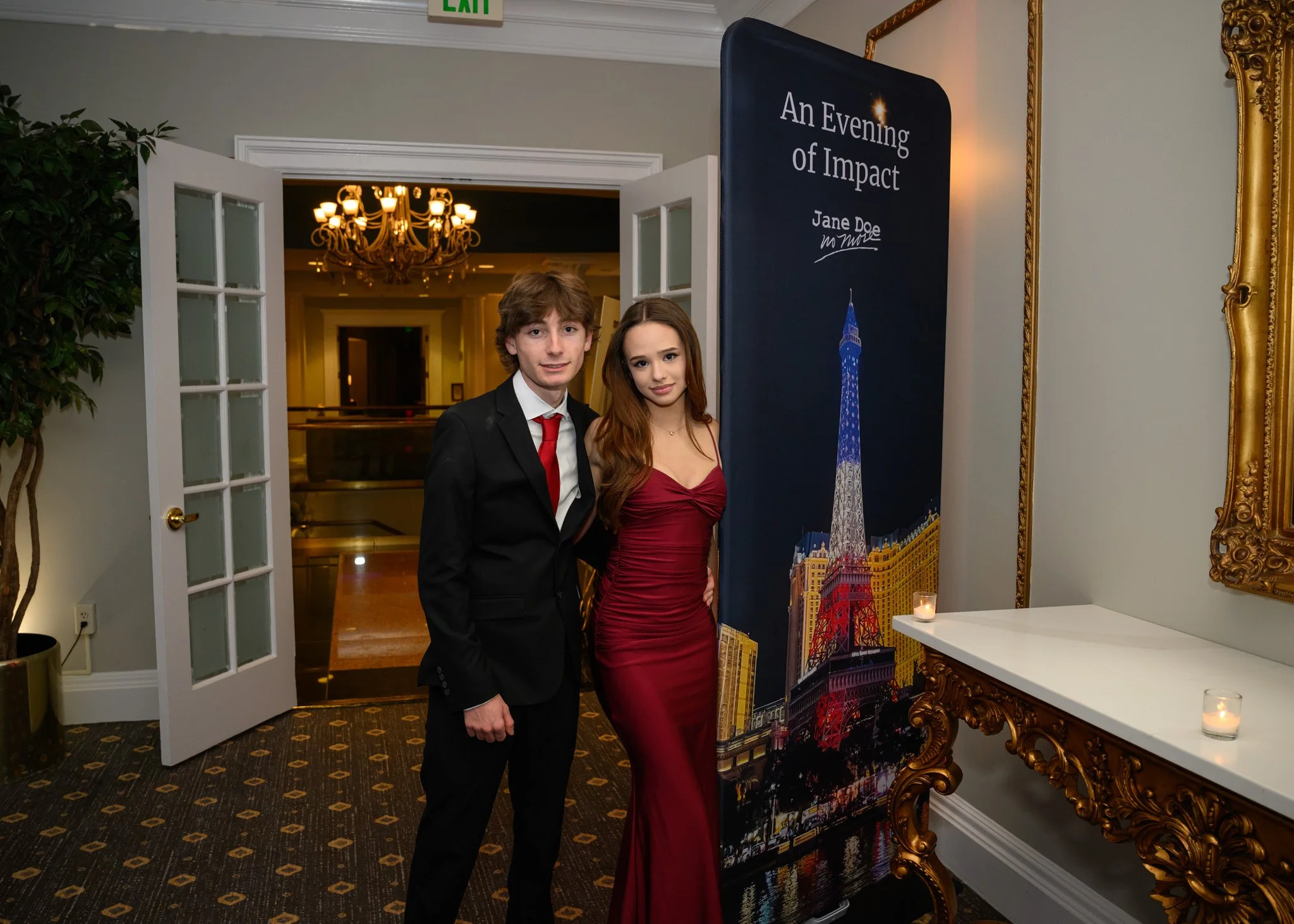 2026 Gala Sophia and Boyfriend.jpg