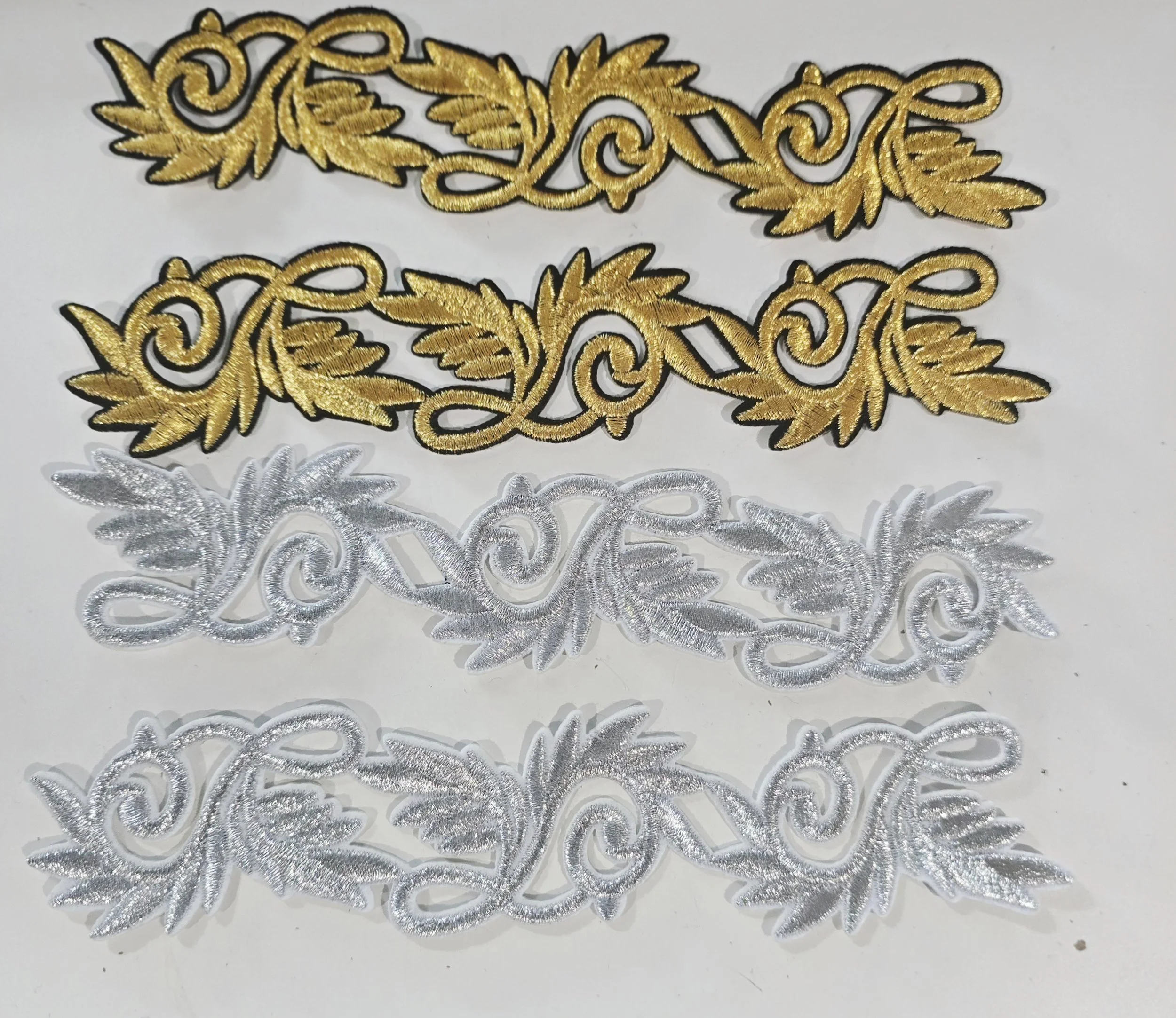 Elegant Leaf Swirl Embroidery Patch Trim