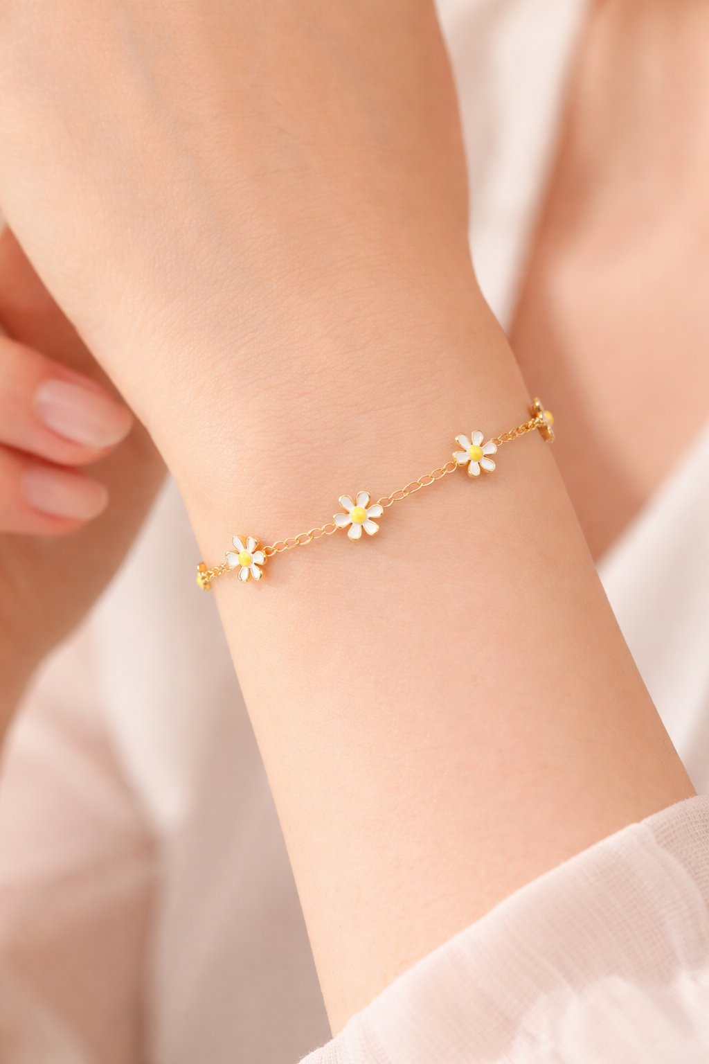 Aurora Daisy Bracelet