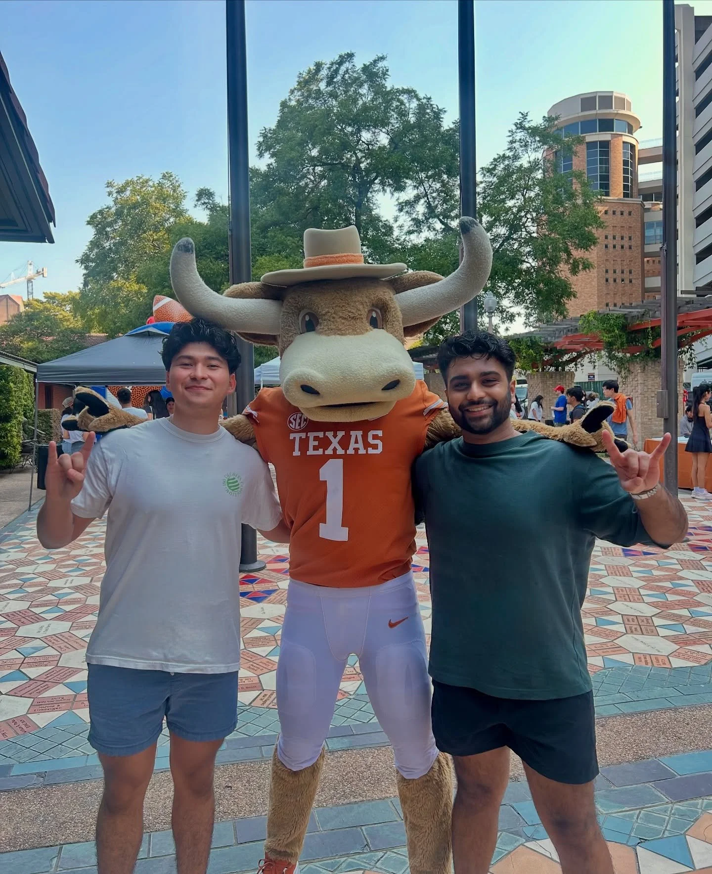 HAPPY FIRST WEEK BACK🫂

Excited to see what more our brother have in store for the rest of the sem!