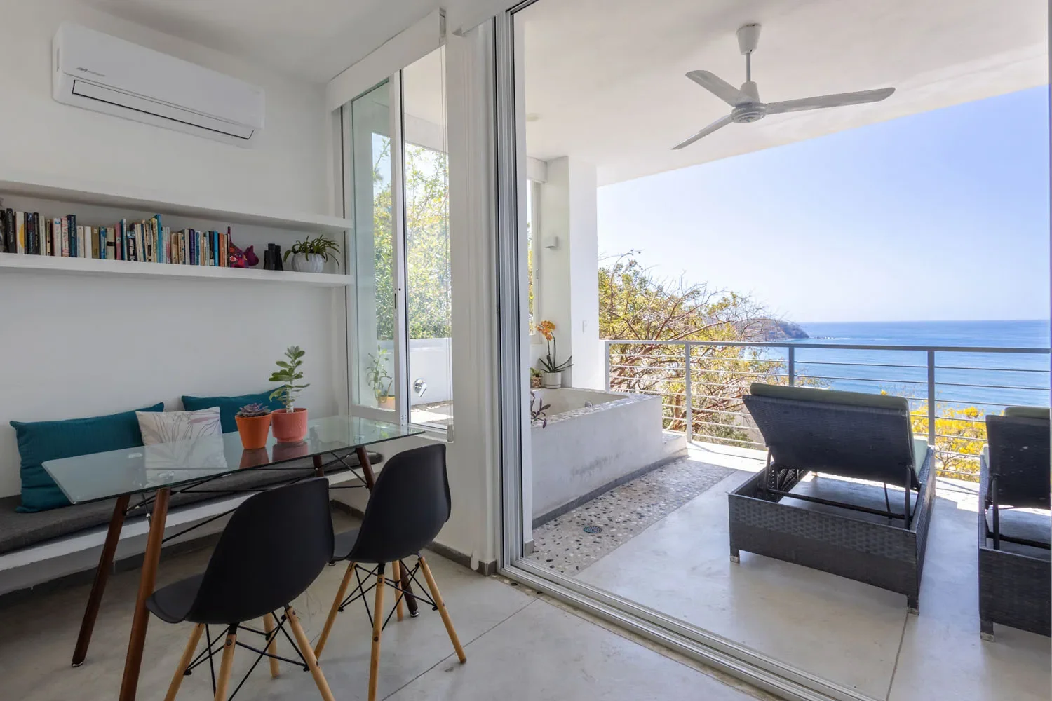 Casa Infinito Unit #4 March7th2025 web-size (14).webp