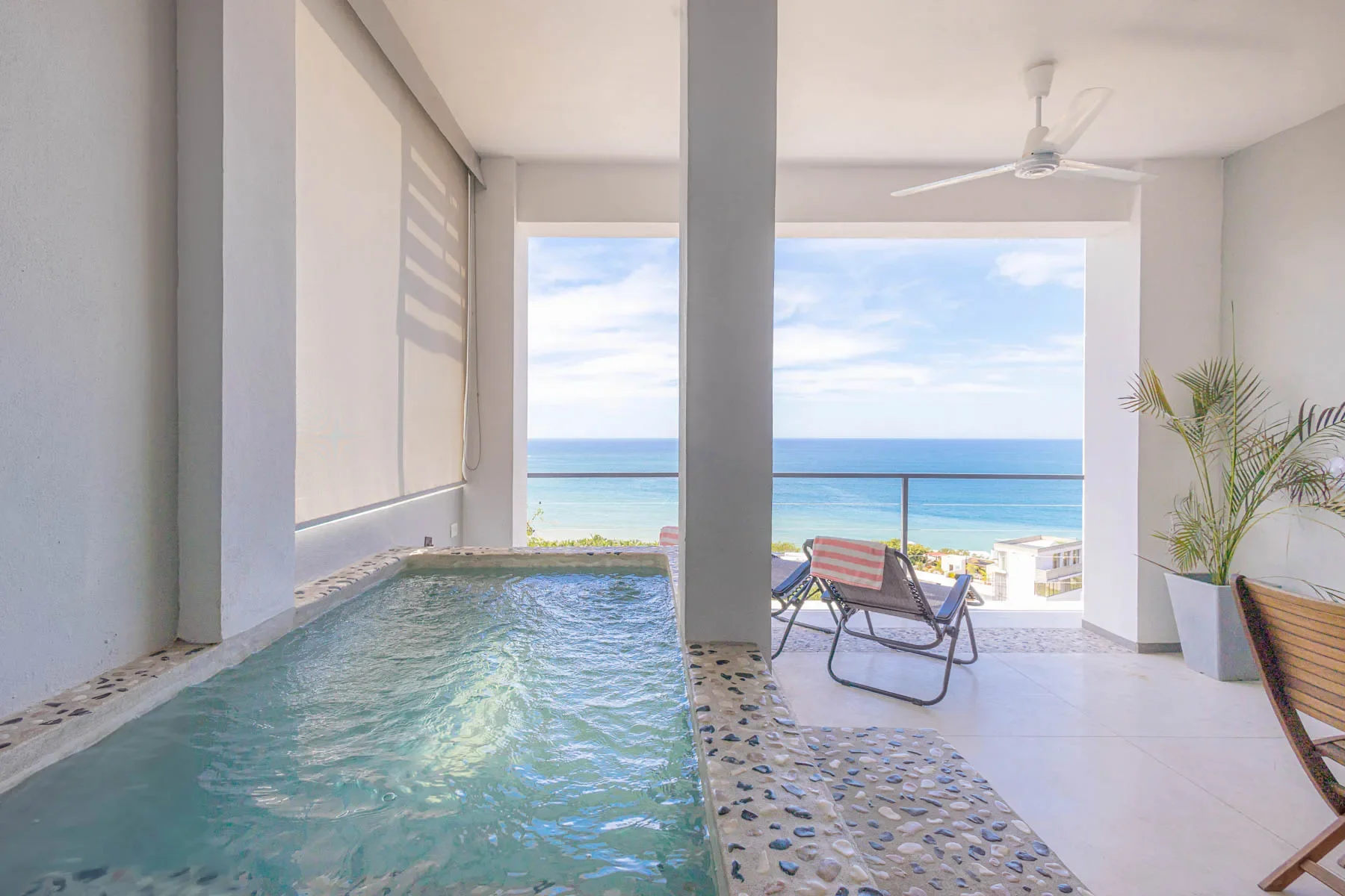 Studio #2 October 2023 web size (10).webp