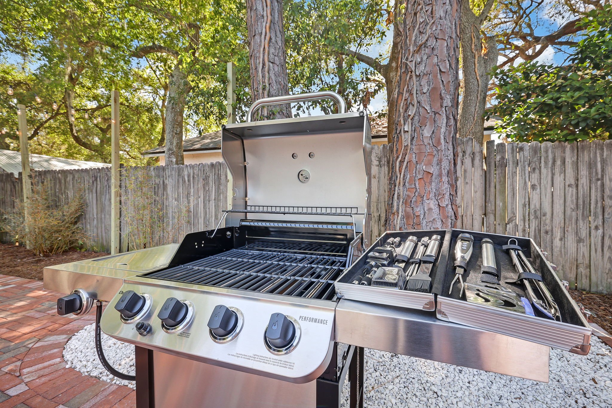 Copy of 51-web-or-mls-51_111 Lincoln St.jpg