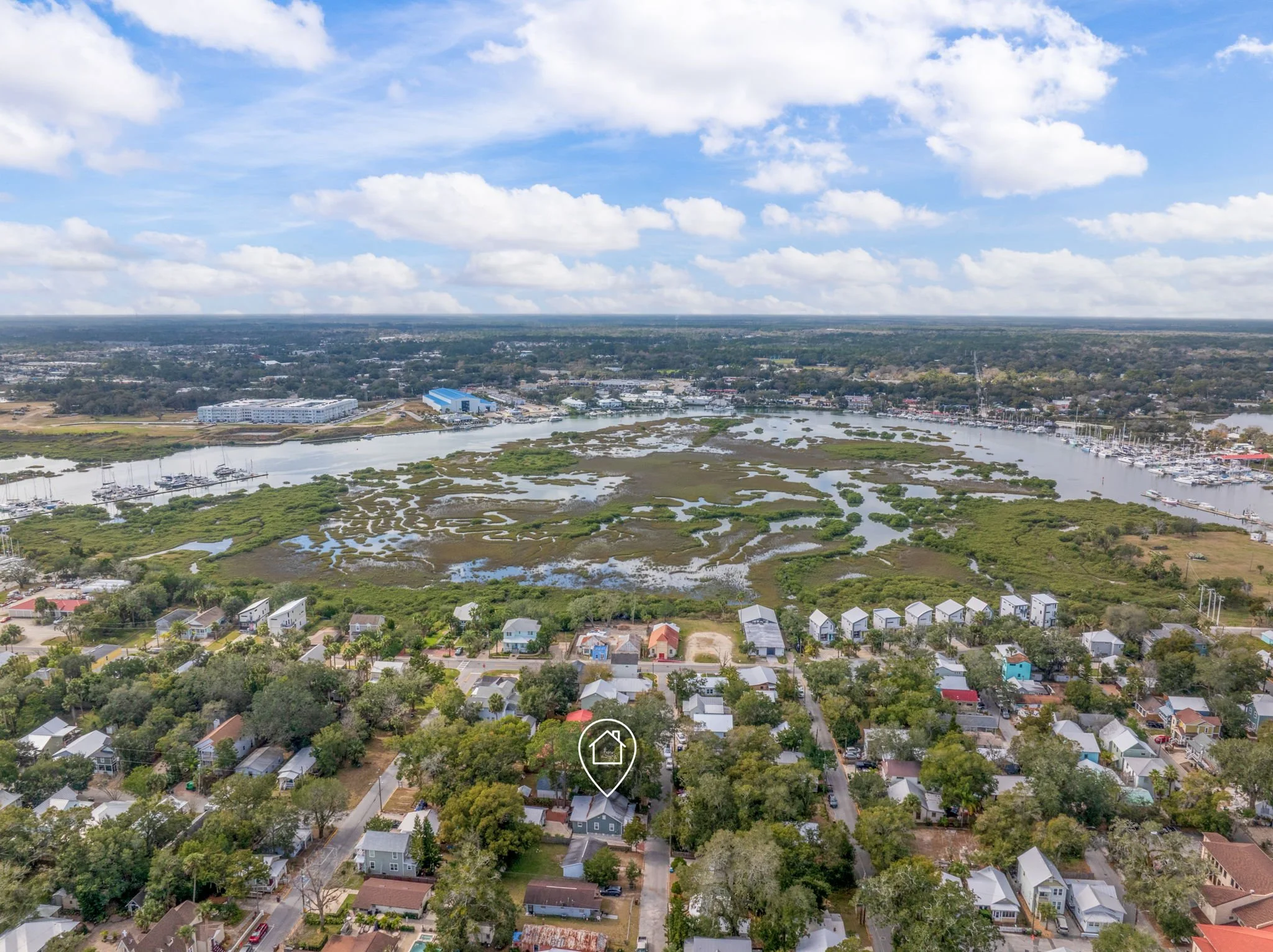 102-web-or-mls-111 Lincoln St-102.jpg