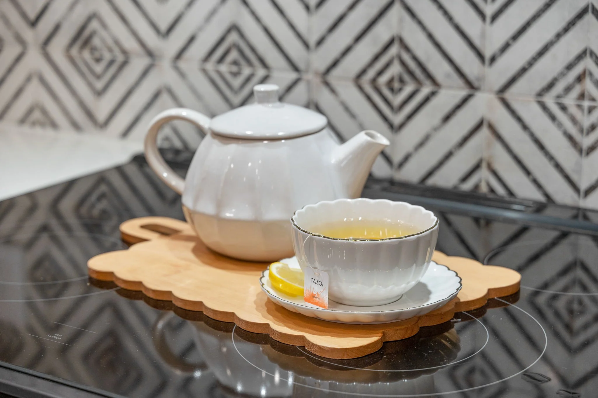 36-web-or-mls-111 Lincoln St-36.jpg