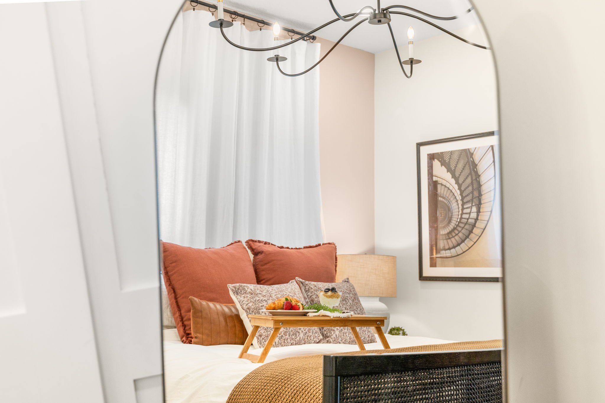 49-web-or-mls-111 Lincoln St-49.jpg