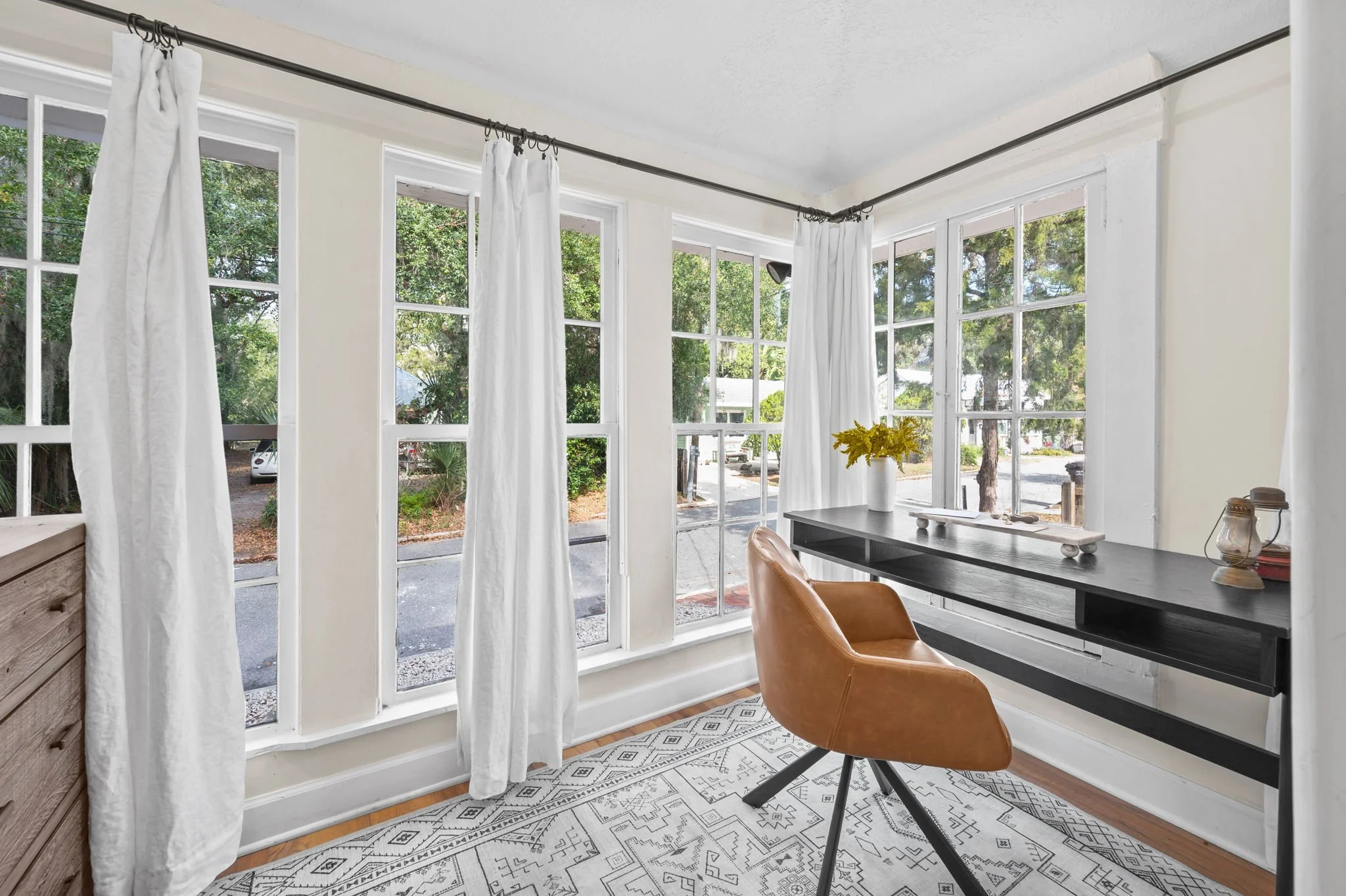 51-web-or-mls-111 Lincoln St-51.jpg