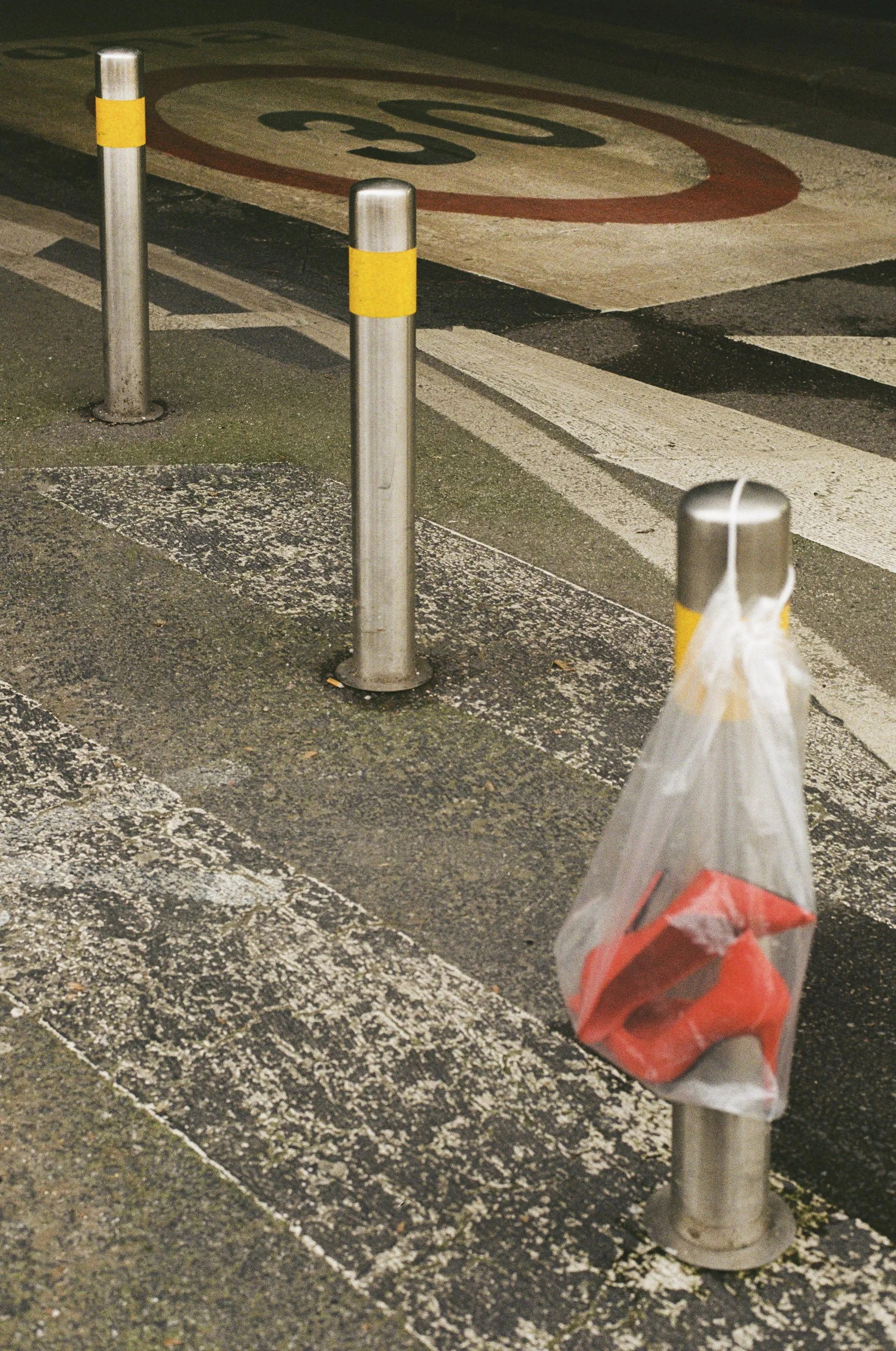 fashion editorial street still life Roberta Krasnig L'officiel Italia