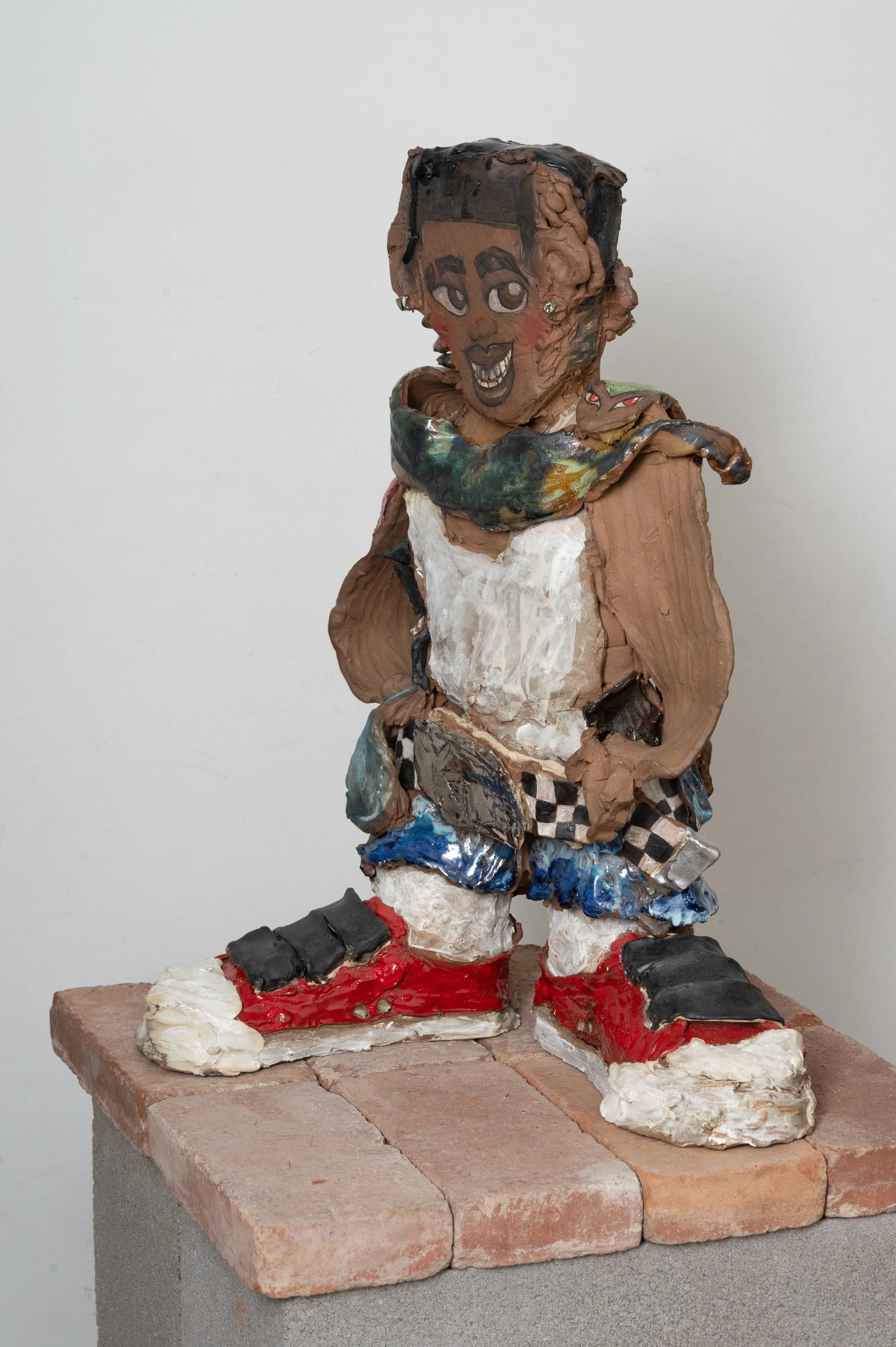 Bustos_In My White Tee_Image 12.jpg