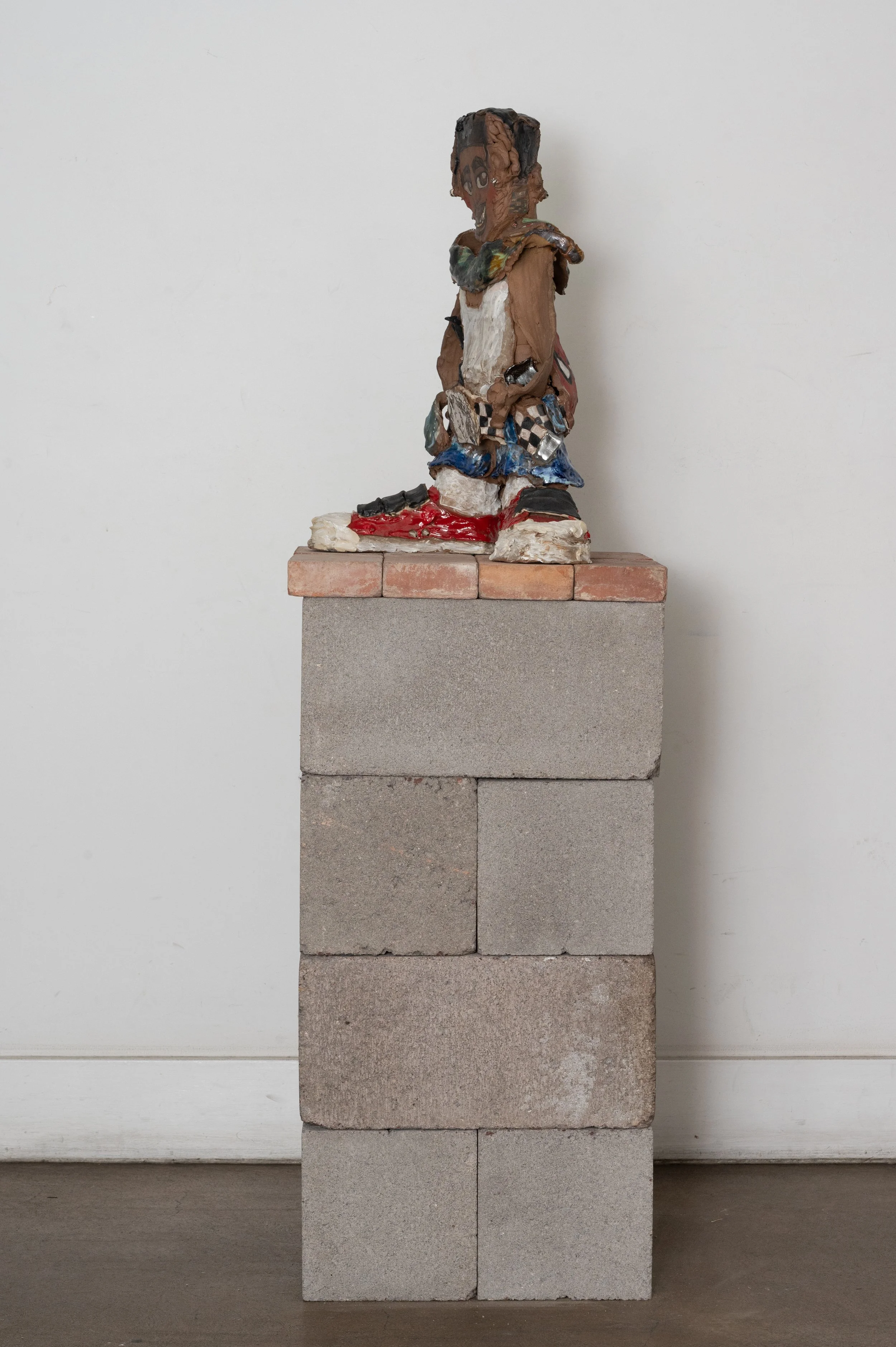 Bustos_In My White Tee_Image 11.jpg