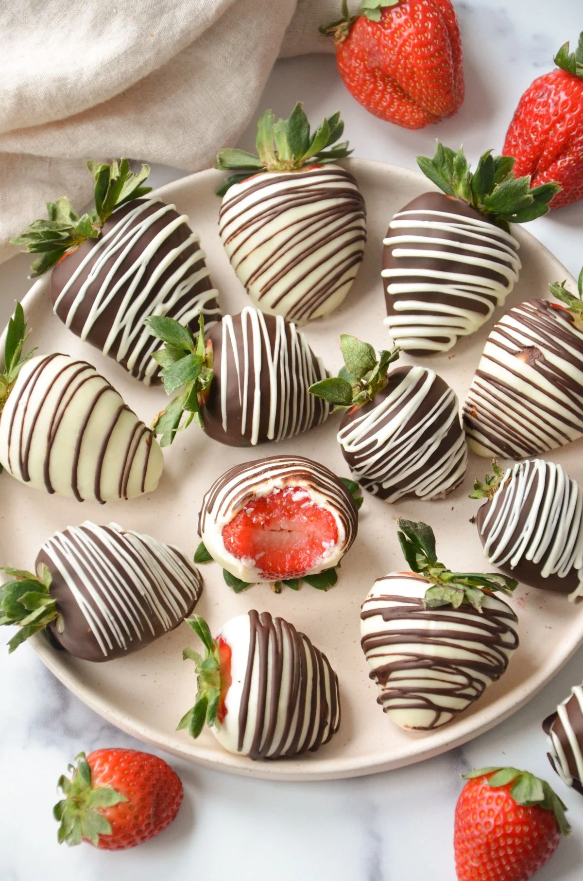 chocolate covered strawberries.jpg