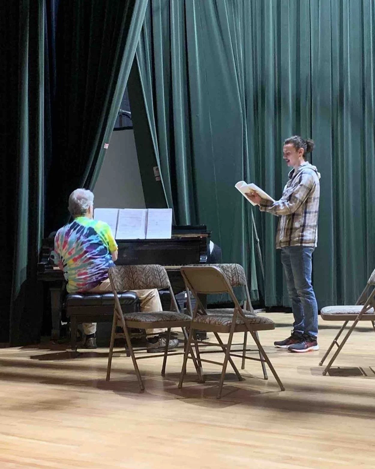 The actors are hard at work on the music for Young Frankenstein!  Thanks to Bob Garver our musical director! And Baron Cooper our director! These fellows are working hard pulling together this huge musical. Tickets sales start May 1!  www.ashecountyl
