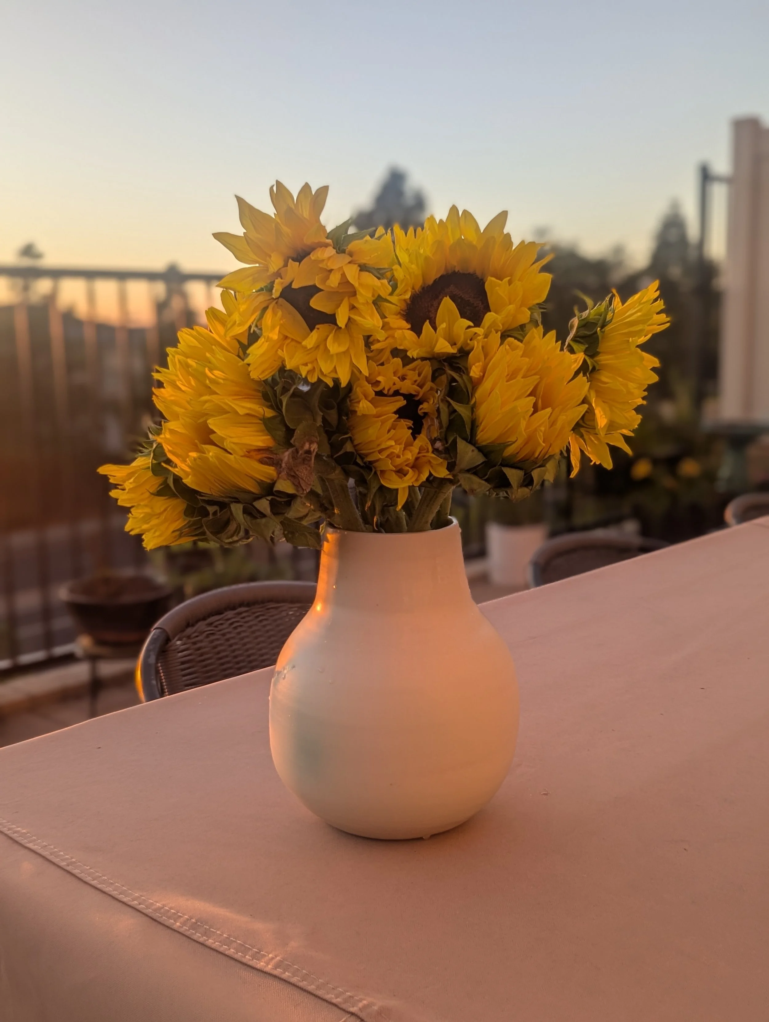 Smith_Porcelain Cloud Vase 3.jpg