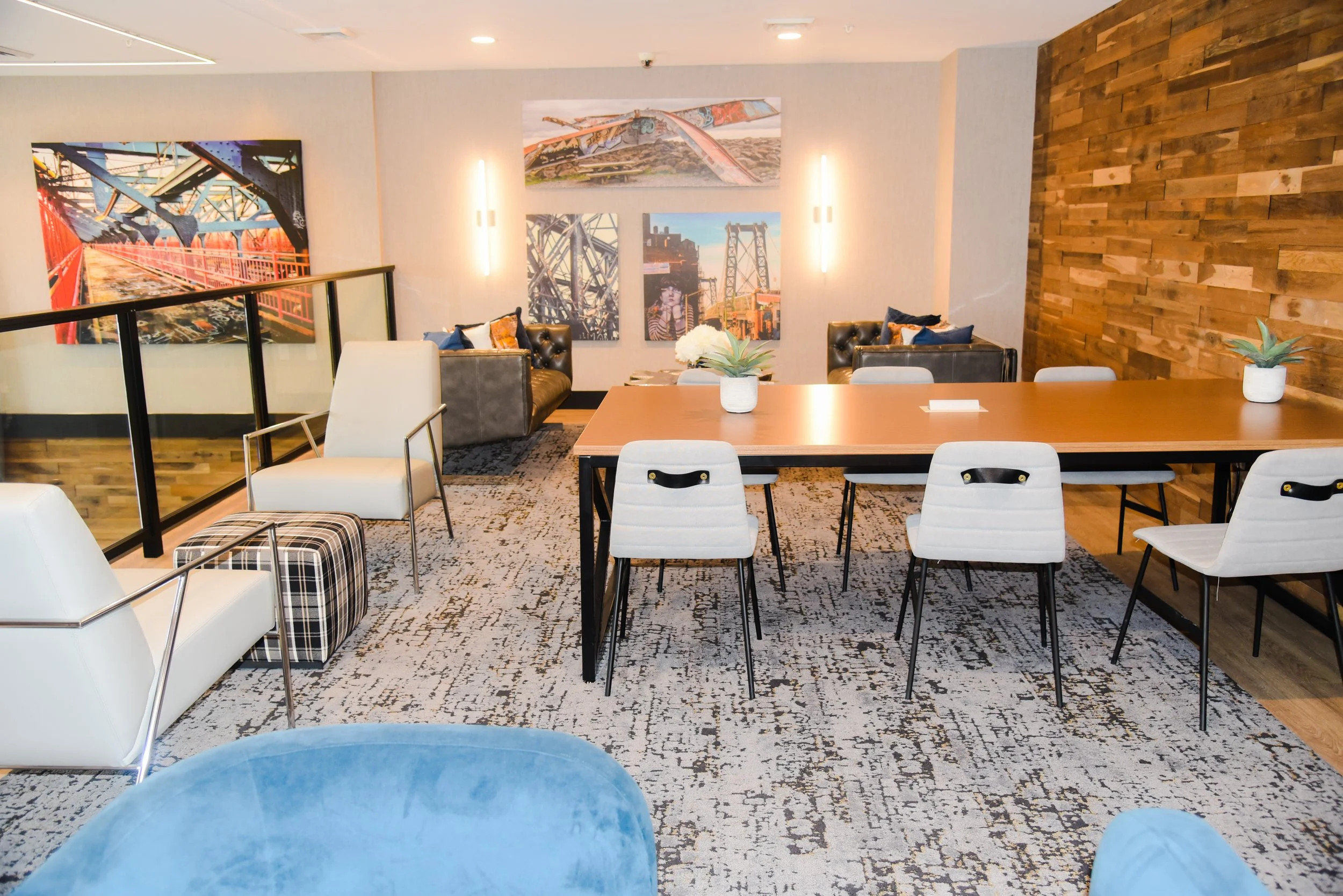 2nd fl. lobby 3_edited.jpg