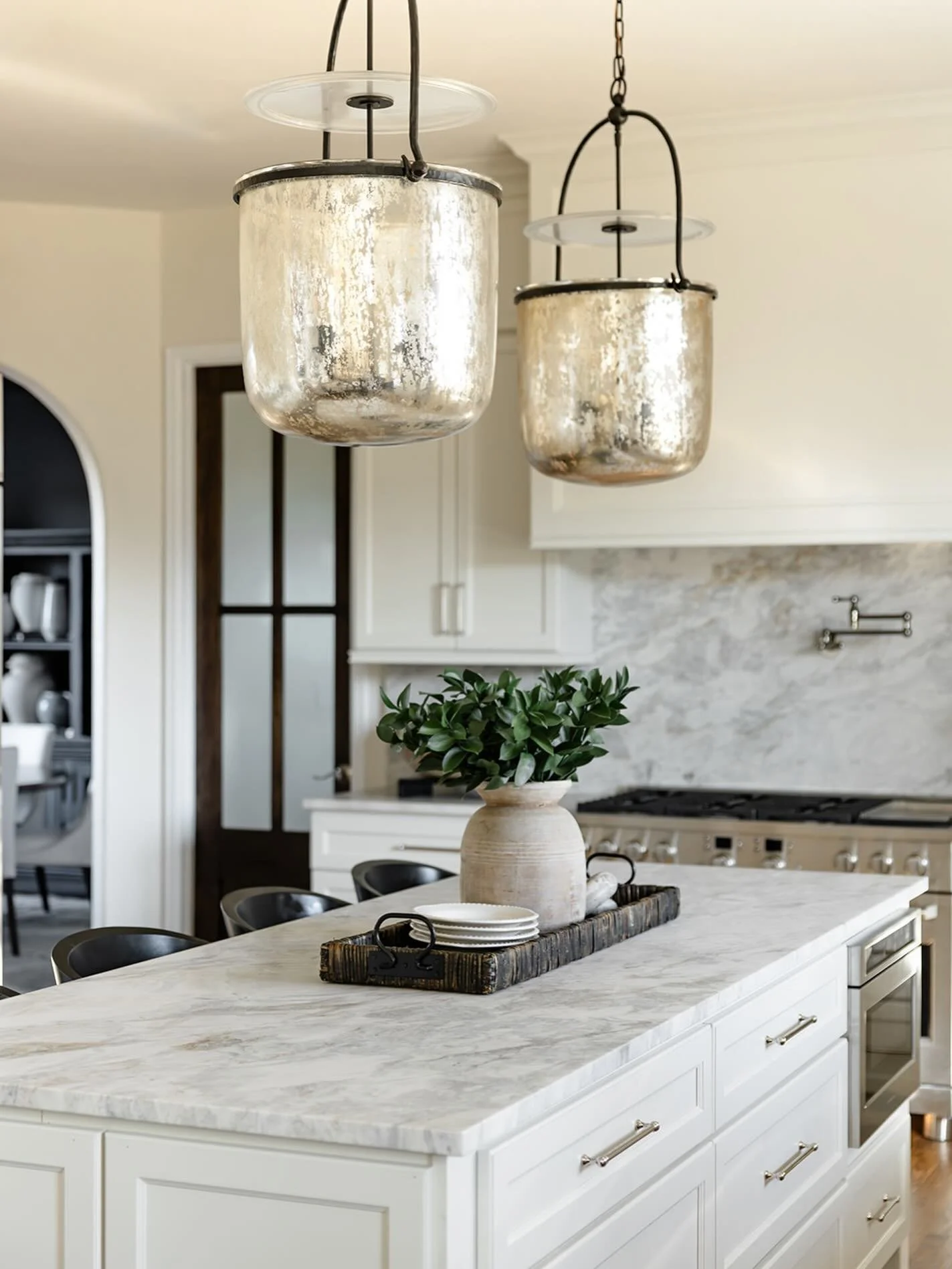 What better way to start your Friday morning than with a kitchen like this? Still one of my favorite views from our Oxford Peak Project &mdash; where every detail was designed to feel equal parts elevated and effortless ✨