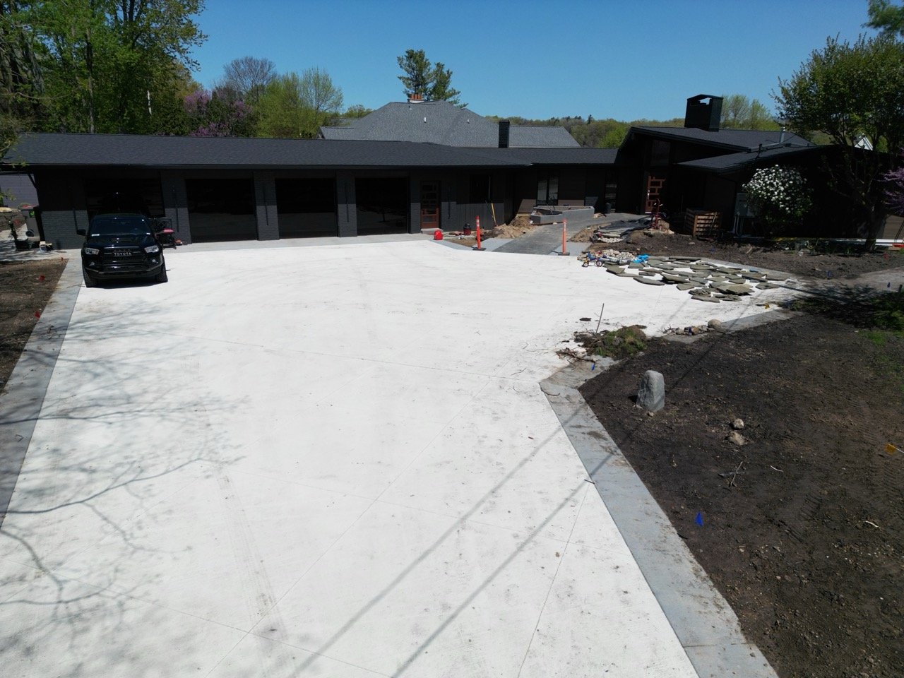 dji_fly_20230508_121006_38_1683648130789_photo Large.jpeg