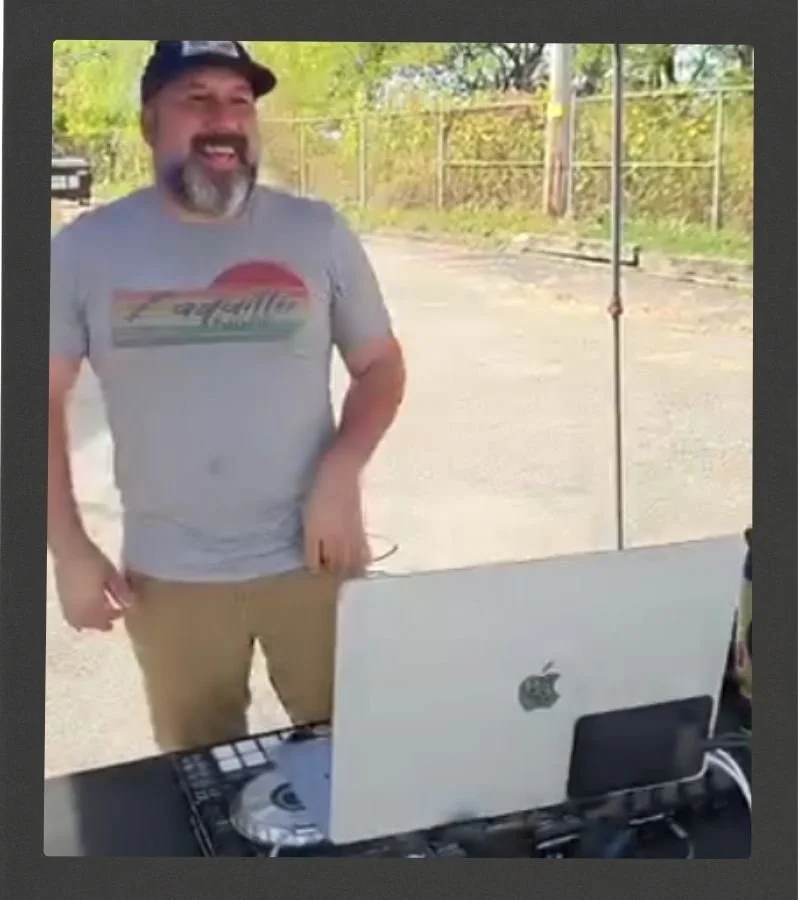 DJ-SB.jpg