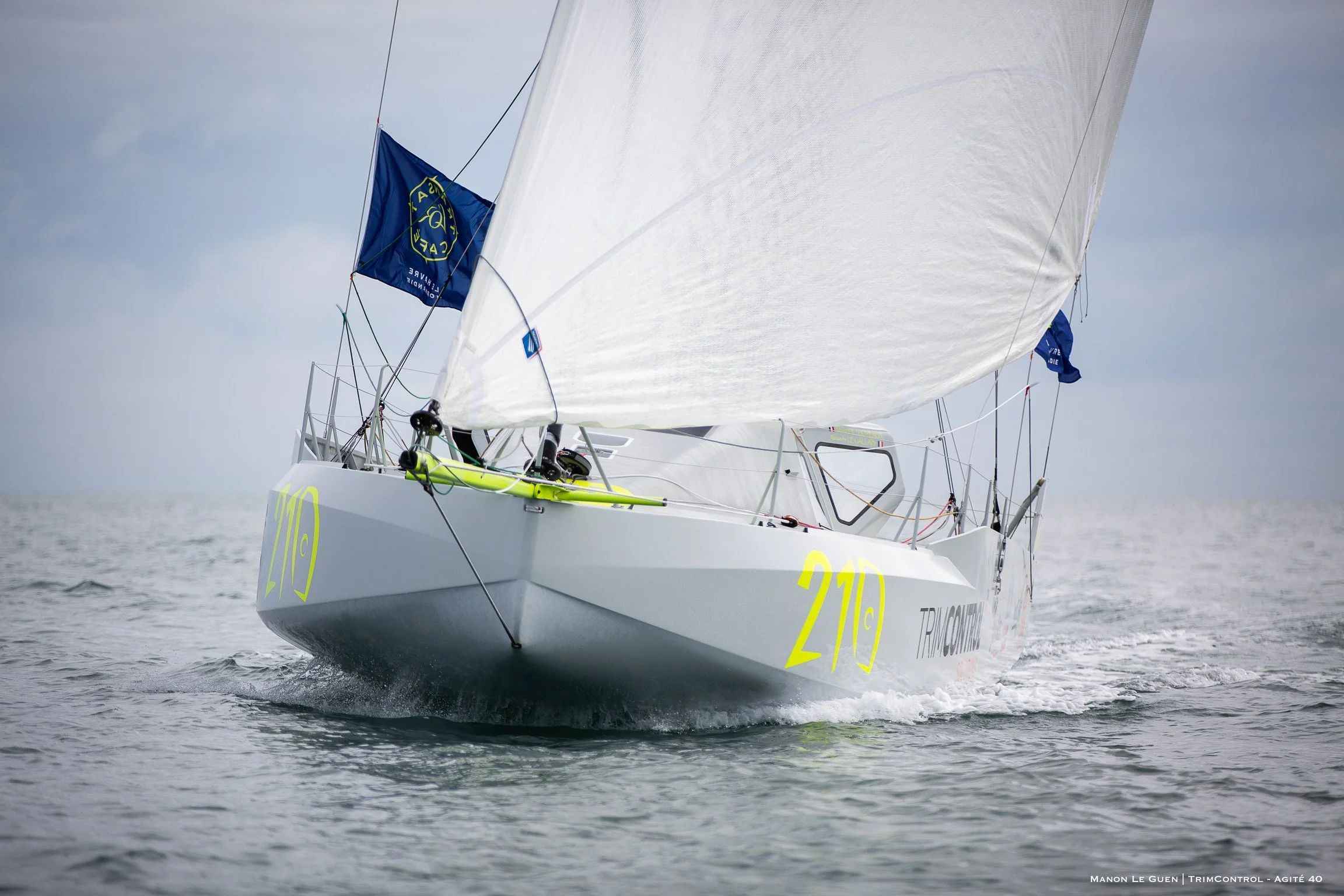 Électronique marine Class40 - Installation complète électrique et électronique bateau neuf