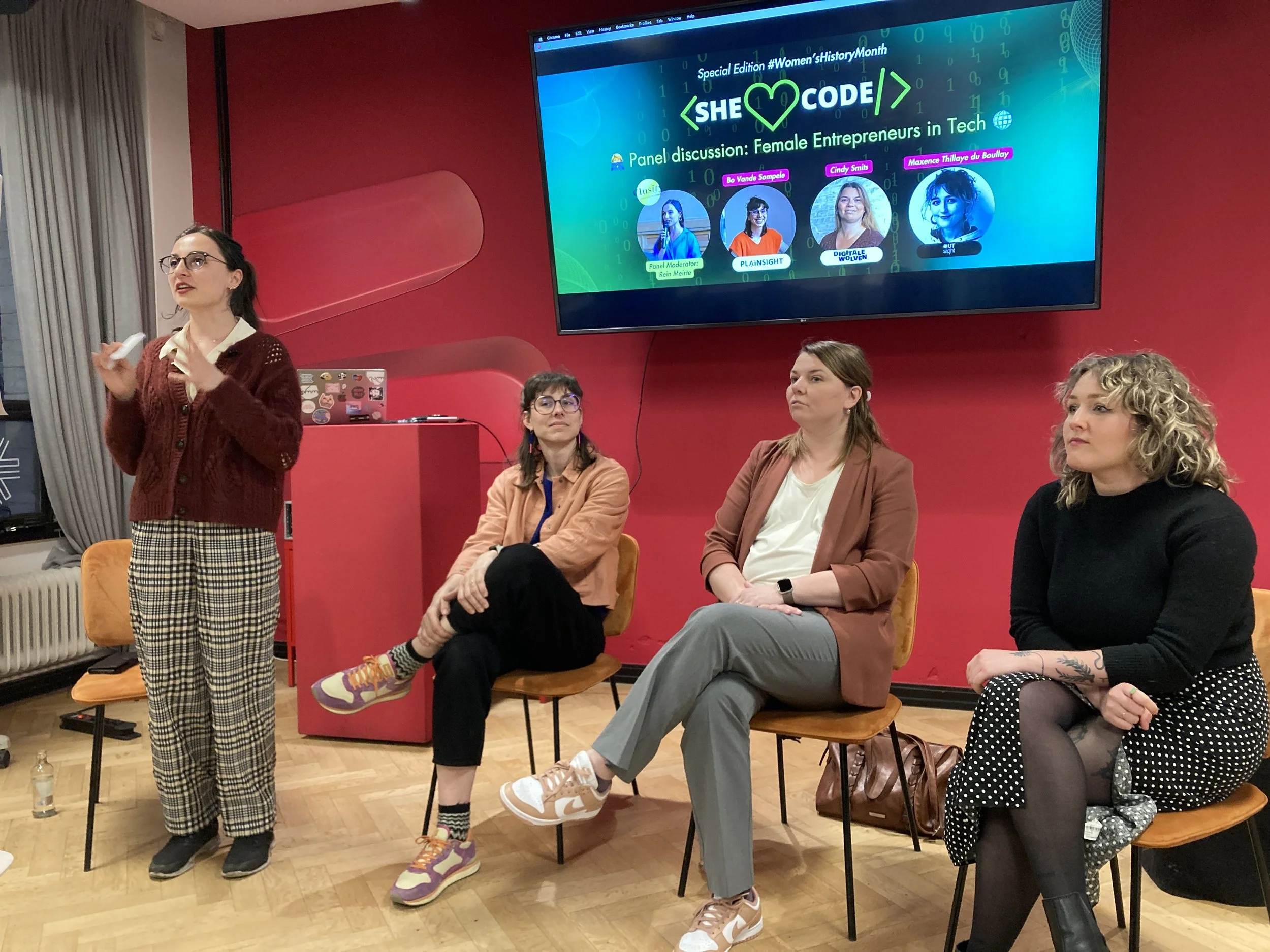 Announcing panel.JPG