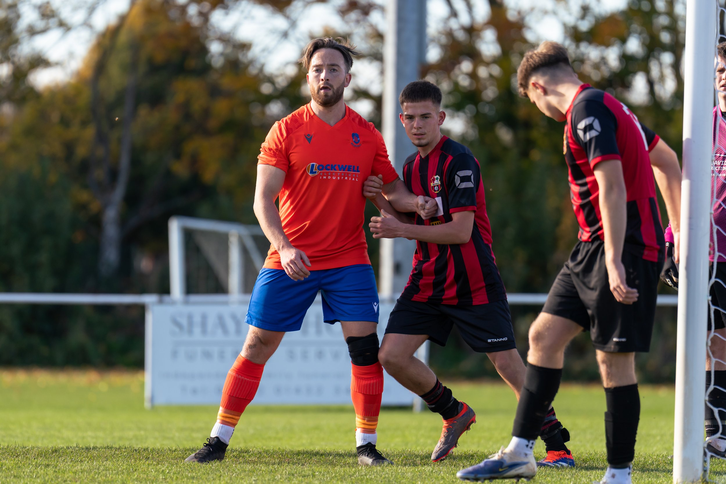 Wellington FC Reserves vs Hinton FC