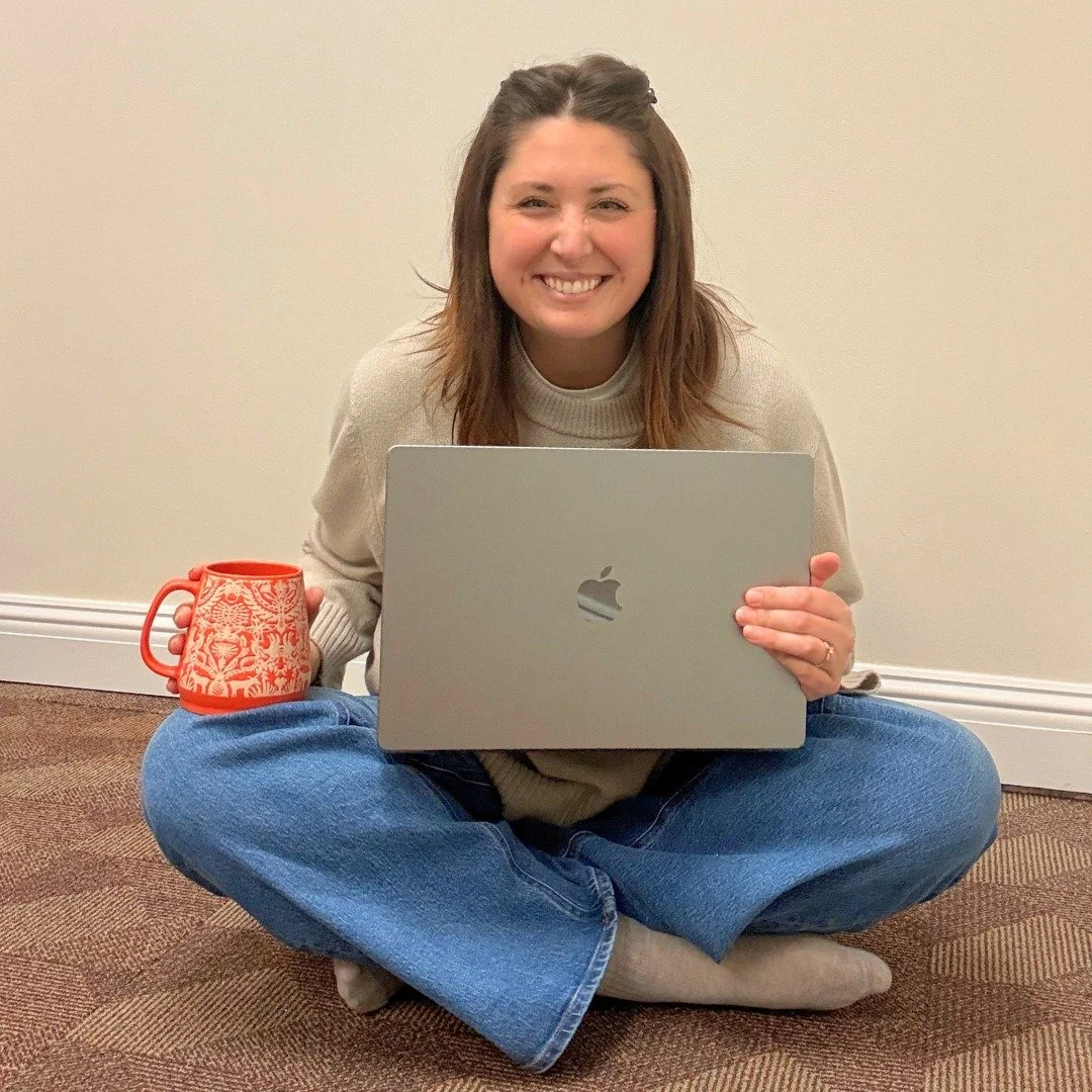 It is the end of January. I know you're already burnt out for the year...you're trying it all and no matter what you're not seeing leads, or you're overworking, or you keep getting distracted by the next big thing.

What's a busy Realtor to do? ✨ LEV