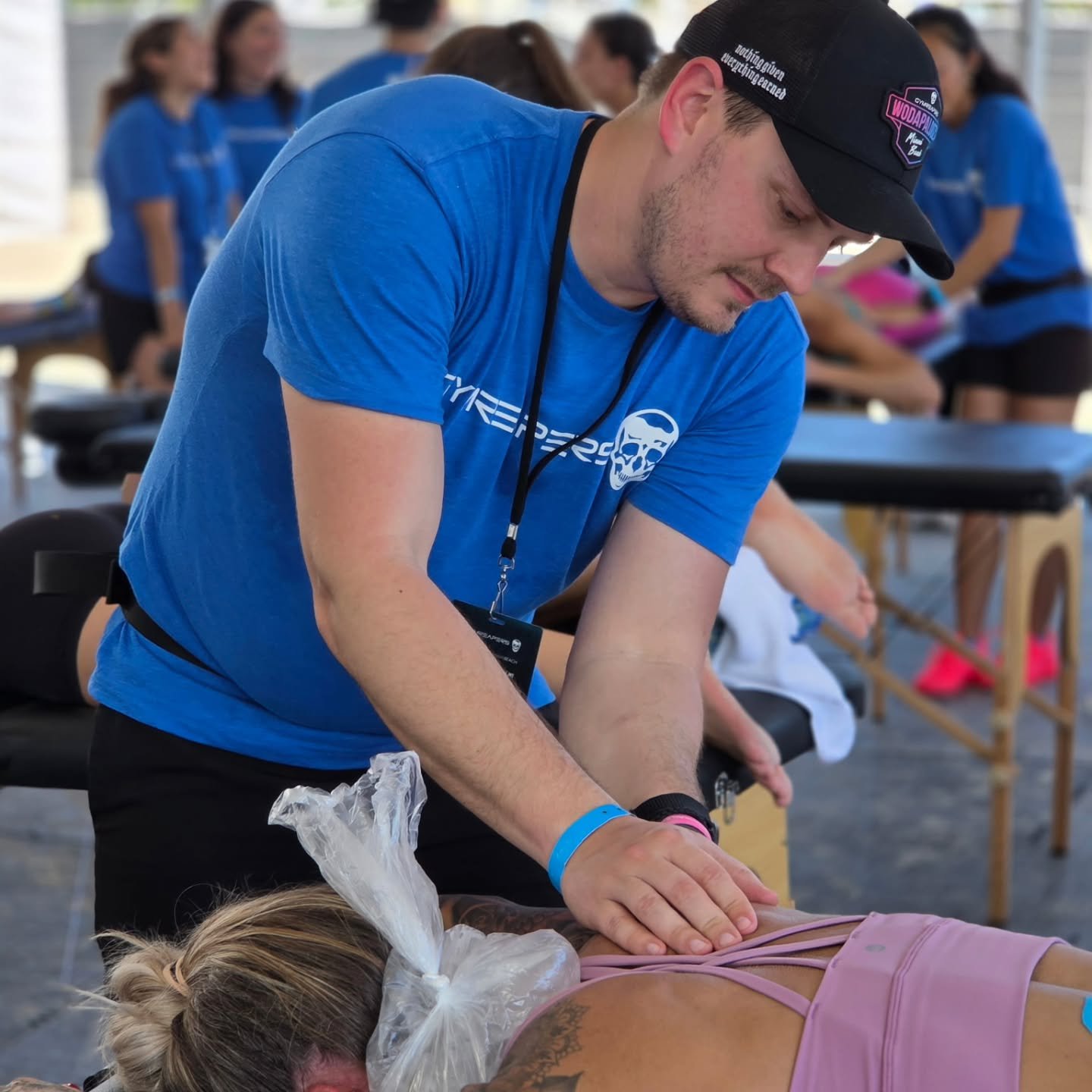 Hi Everyone! My name is Dr. Alan PT, and I am excited to start this page dedicated  to helping idividuals and athletes reach their goals with a personalized, objective approach.

I offer cash-based, concierge PT with transparent pricing and no surpri