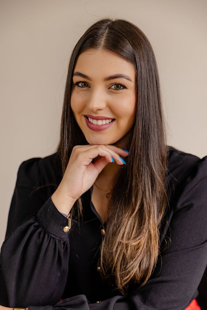 aline-alves-dos-reis-6_54499545604_l.jpg