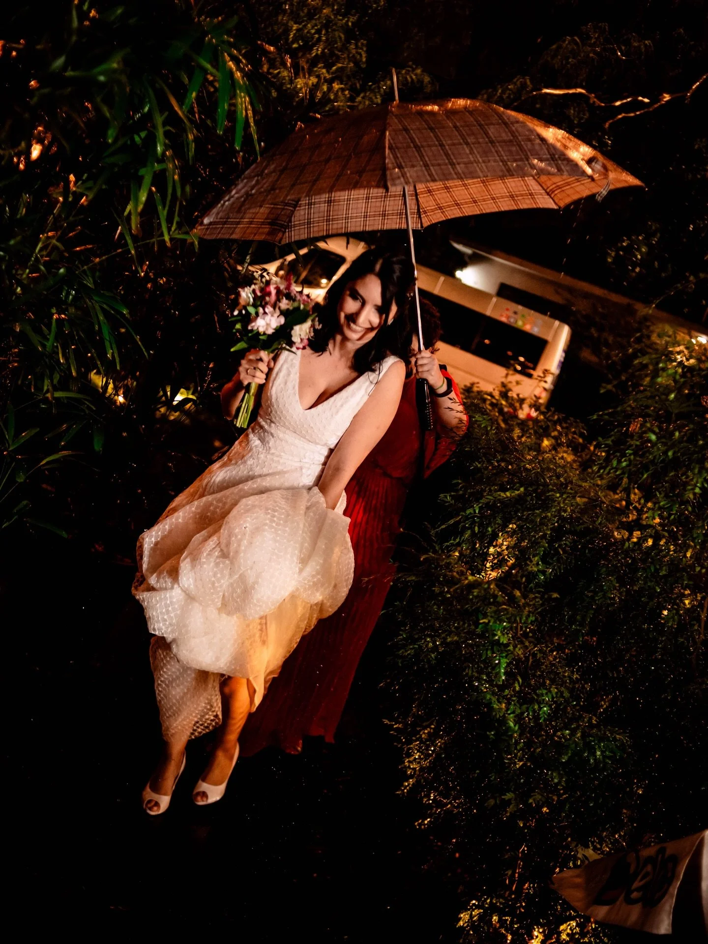 Cada celebra&ccedil;&atilde;o carrega uma hist&oacute;ria &uacute;nica, constru&iacute;da pelas pessoas que fazem parte desse dia e da nossa vida 🩷

Luciane&amp;Gustavo, 2024