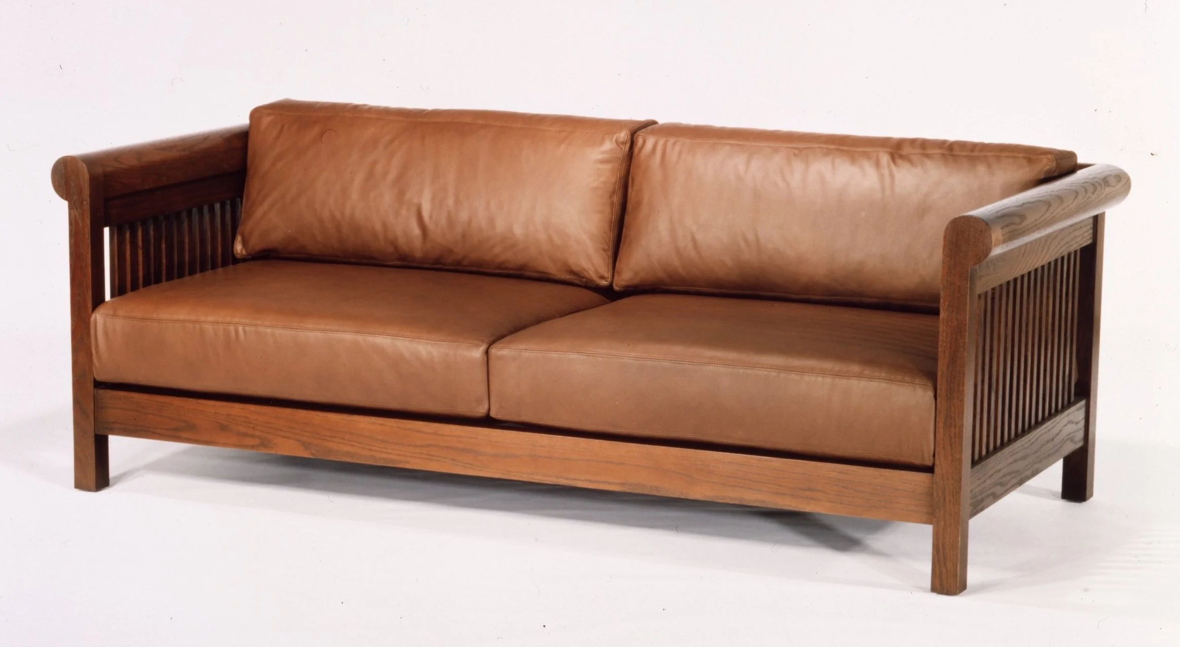 06 LD310 Couch 20220507_22292740.jpg