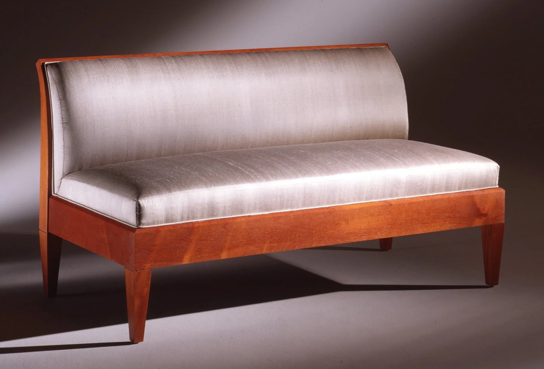 09 UC600-1 Sofa.jpg