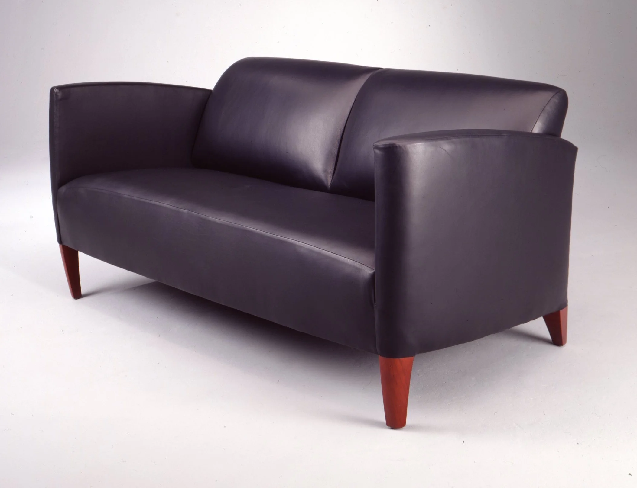 05 VC301 All Upolstered Sofa 20220507_17320693.jpg