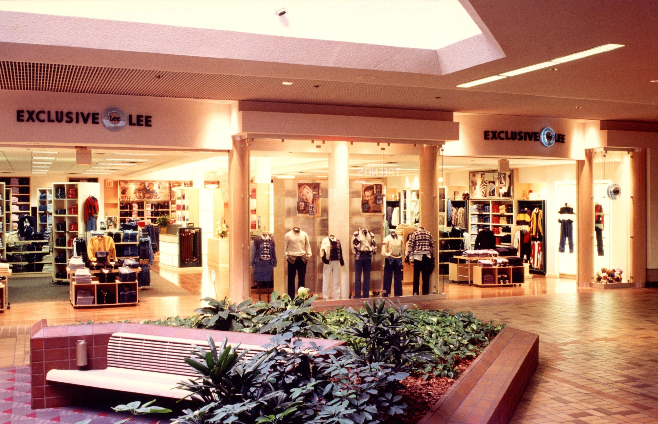 01 Lee Jeans 20220308_14094878.jpg
